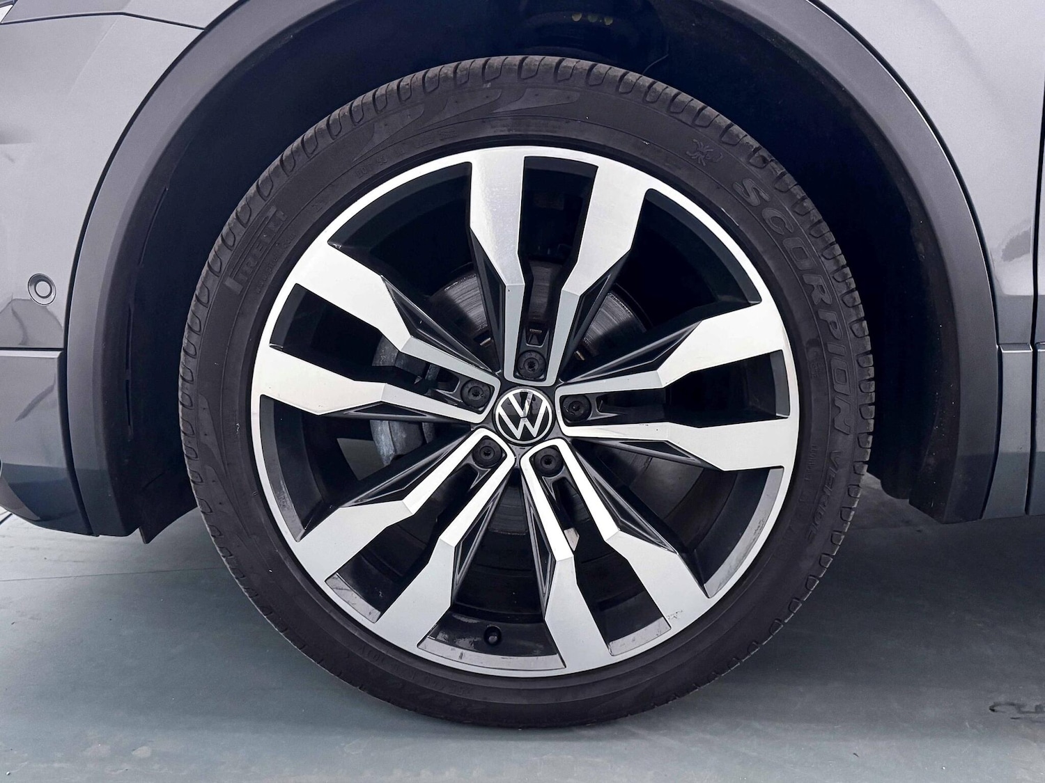 Used Volkswagen Tiguan 2020 for sale - 76152723: Photo 60