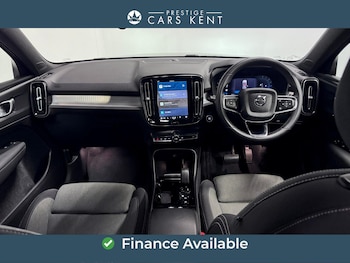Used Volvo XC40 2023 for sale - 78675975: Photo