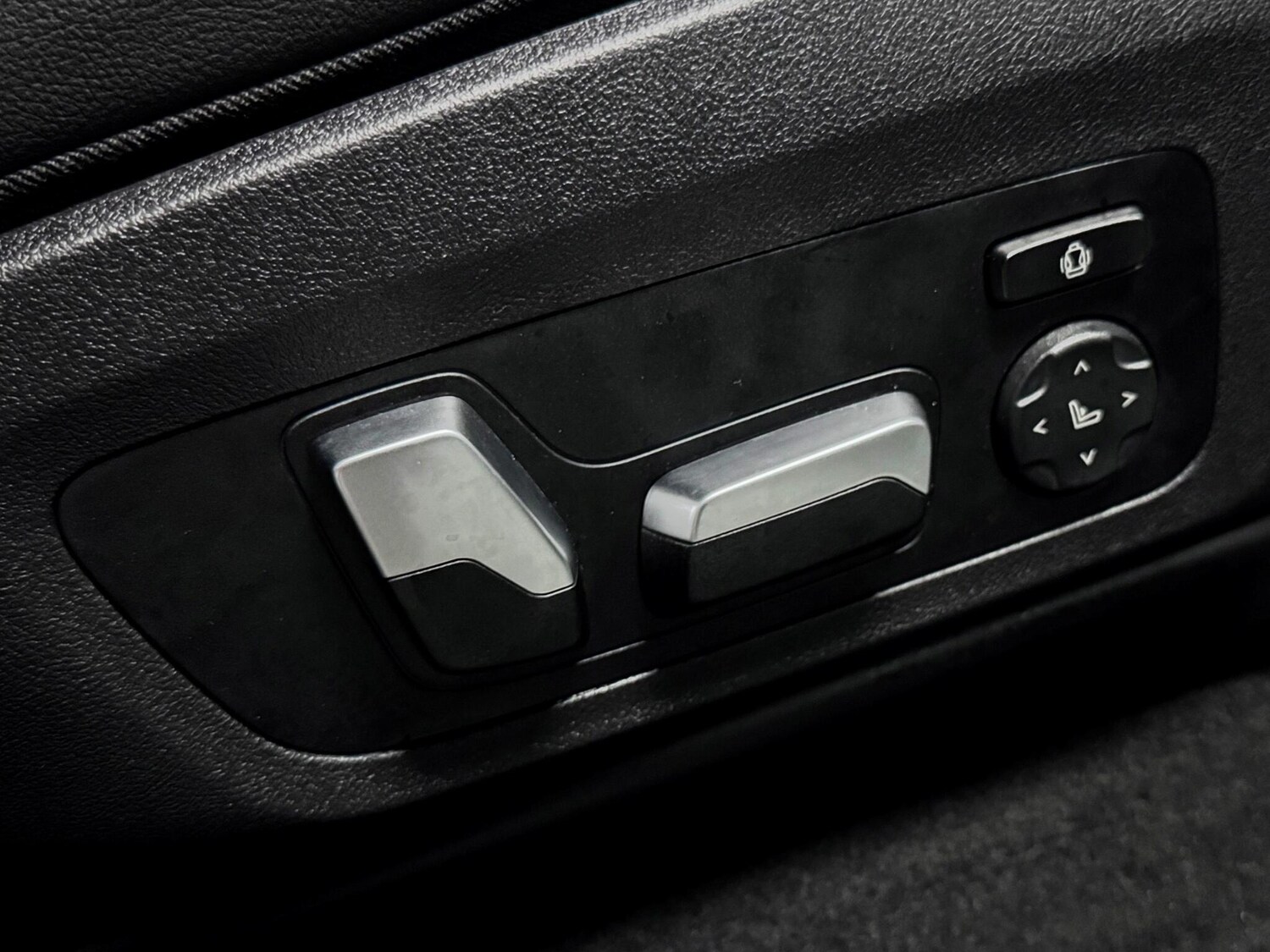 Used BMW X4 2021 for sale - 77994390: Photo 21