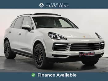 Used Porsche Cayenne 2022 for sale - 79740437: Photo