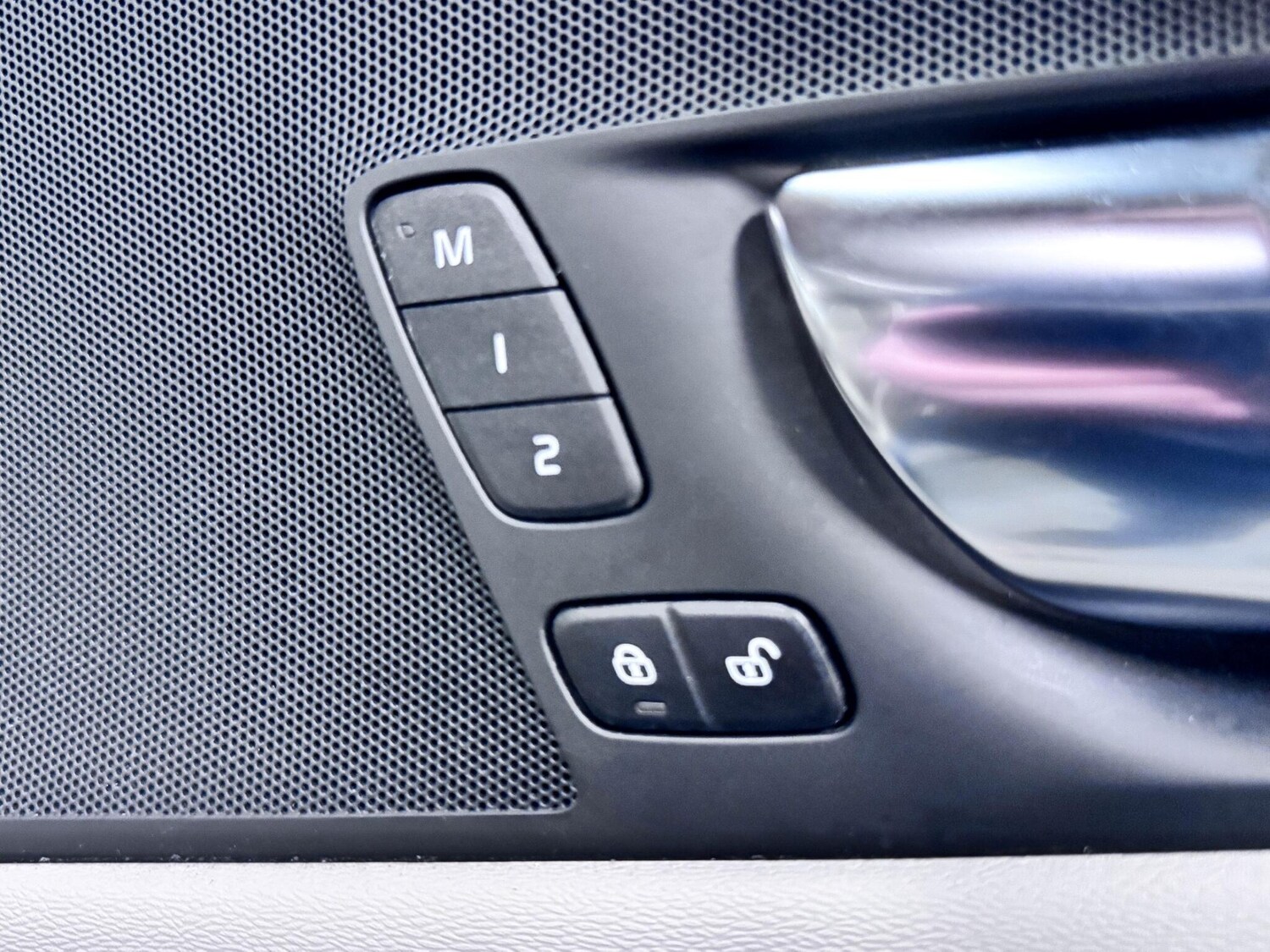 Used Volvo XC60 2021 for sale - 77377062: Photo 16