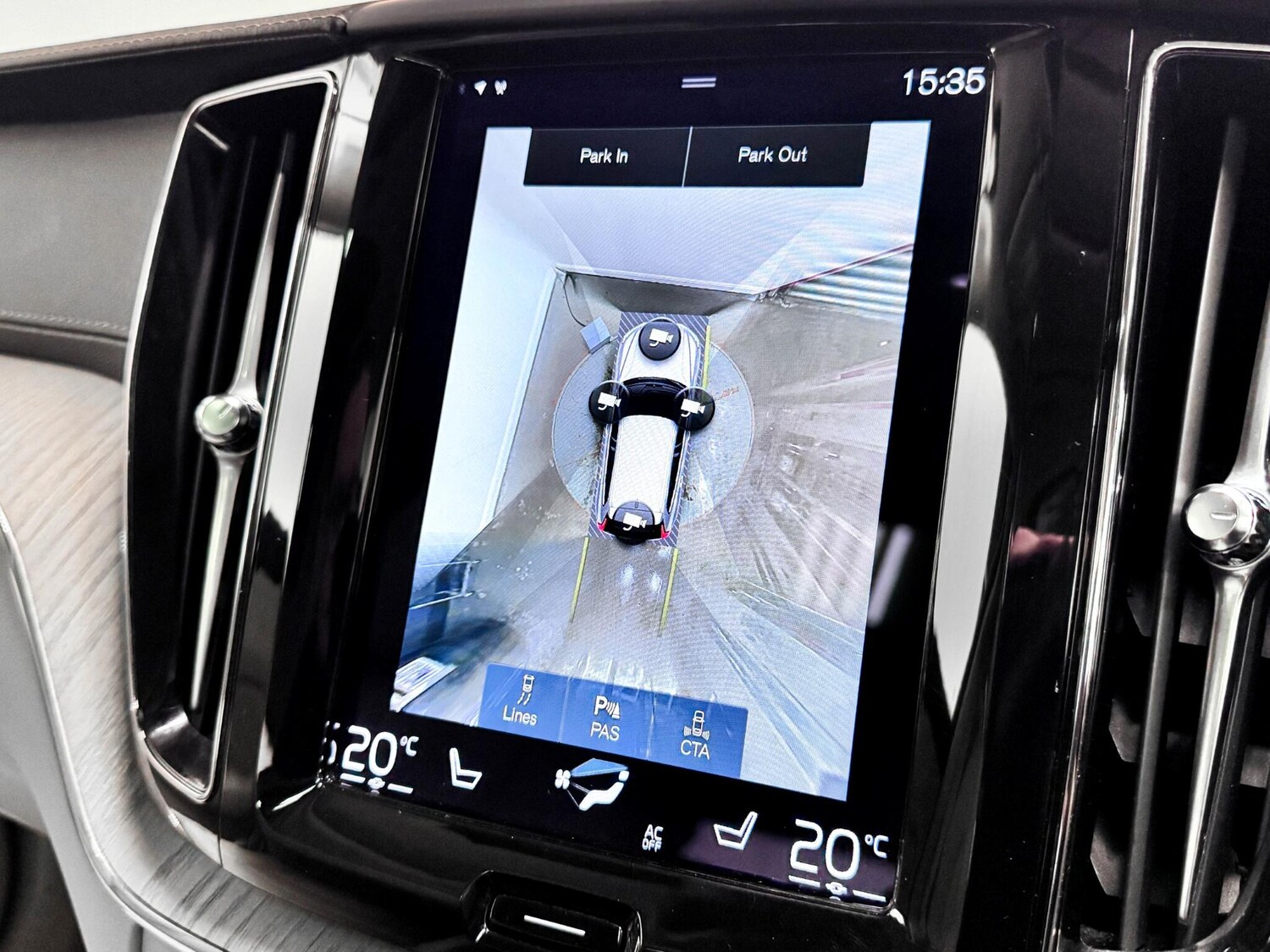 Used Volvo XC60 2021 for sale - 77377062: Photo 37