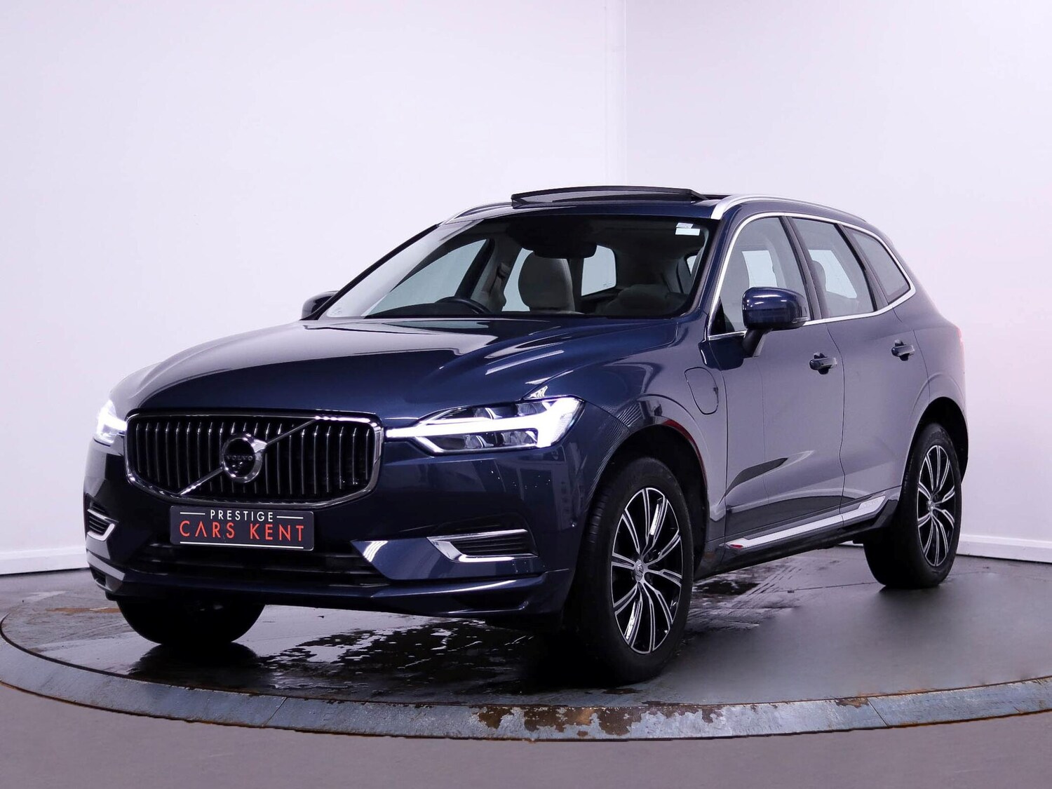 Used Volvo XC60 2021 for sale - 77377062: Photo 6