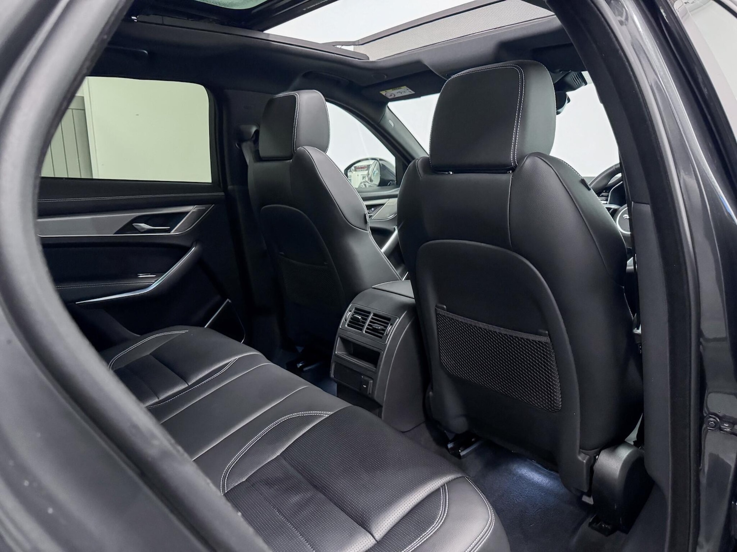 Used Jaguar F-Pace 2024 for sale - 77330451: Photo 24