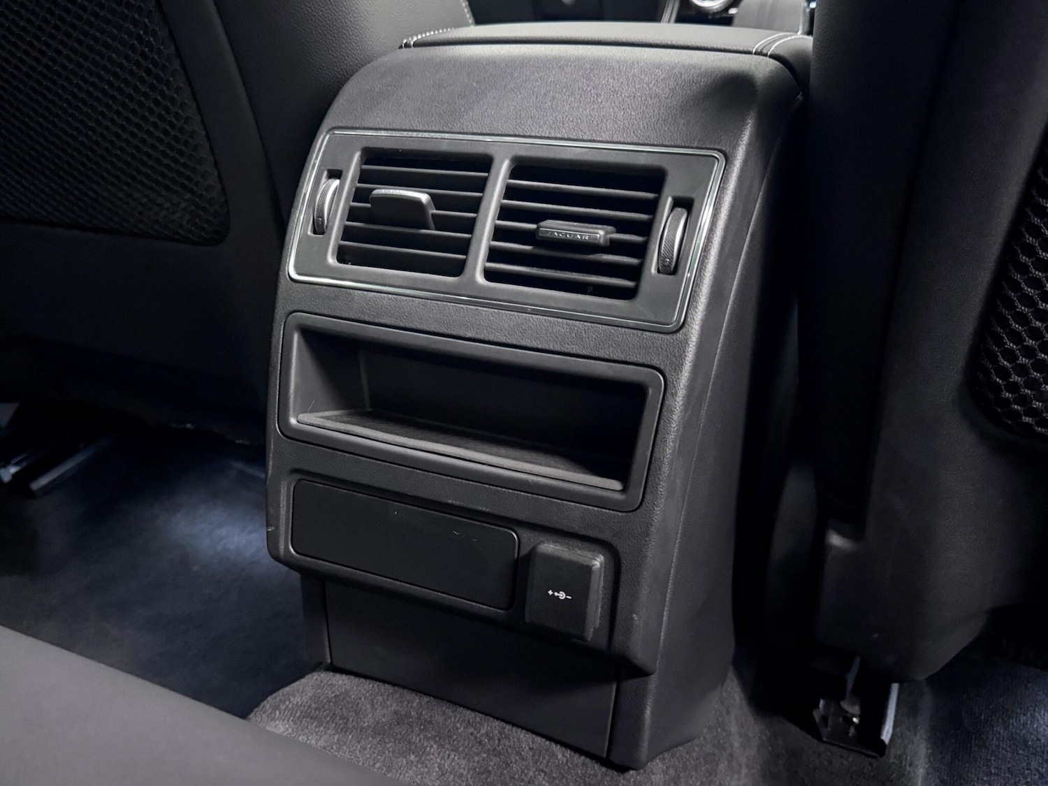 Used Jaguar F-Pace 2024 for sale - 77330451: Photo 26