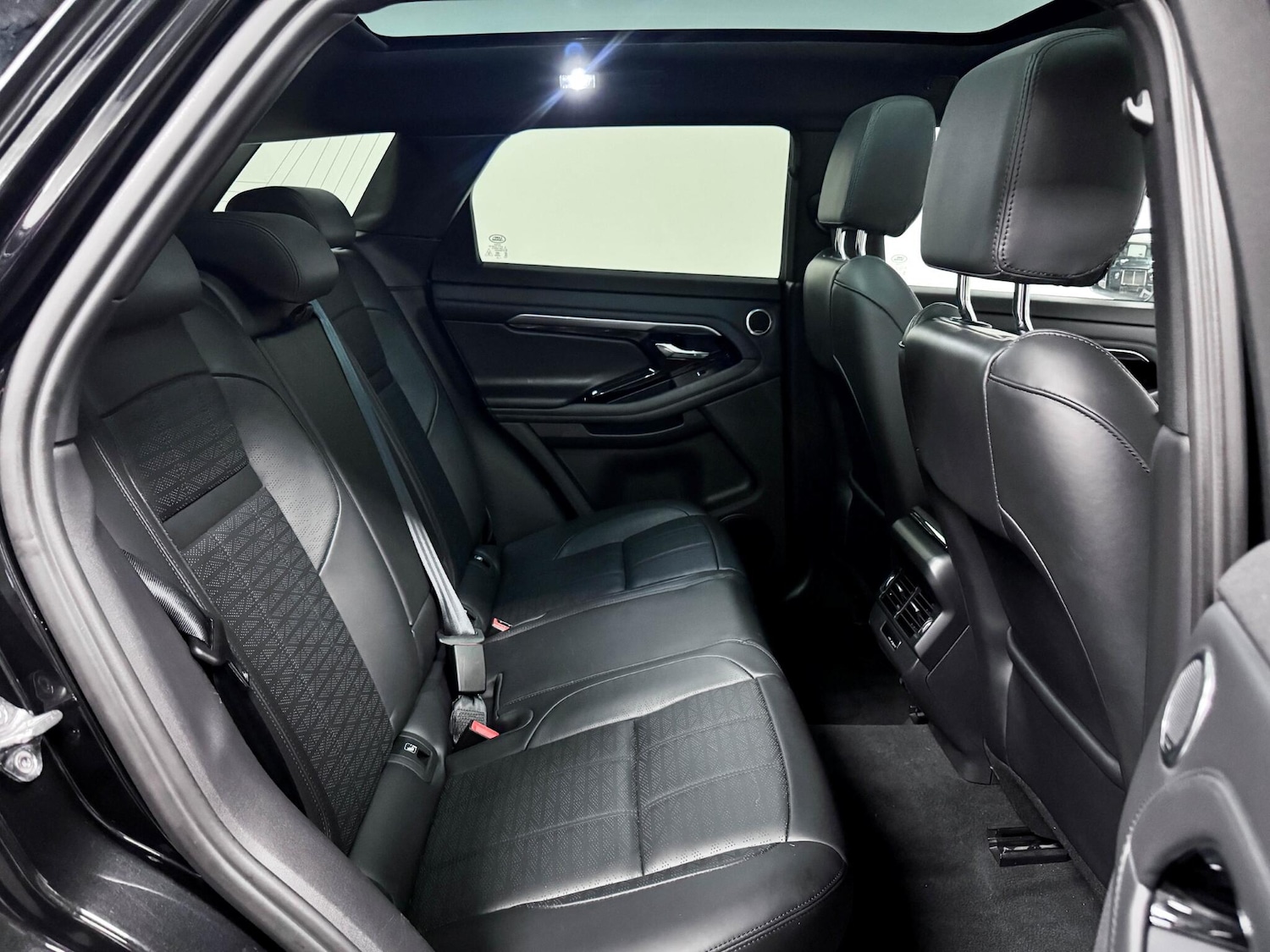 Used Land Rover Range Rover Evoque 2021 for sale - 77646222: Photo 24