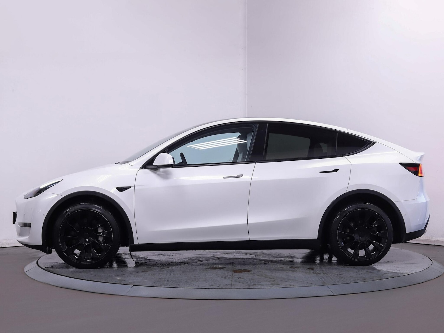Used Tesla Model Y 2022 for sale - 77091341: Photo 21