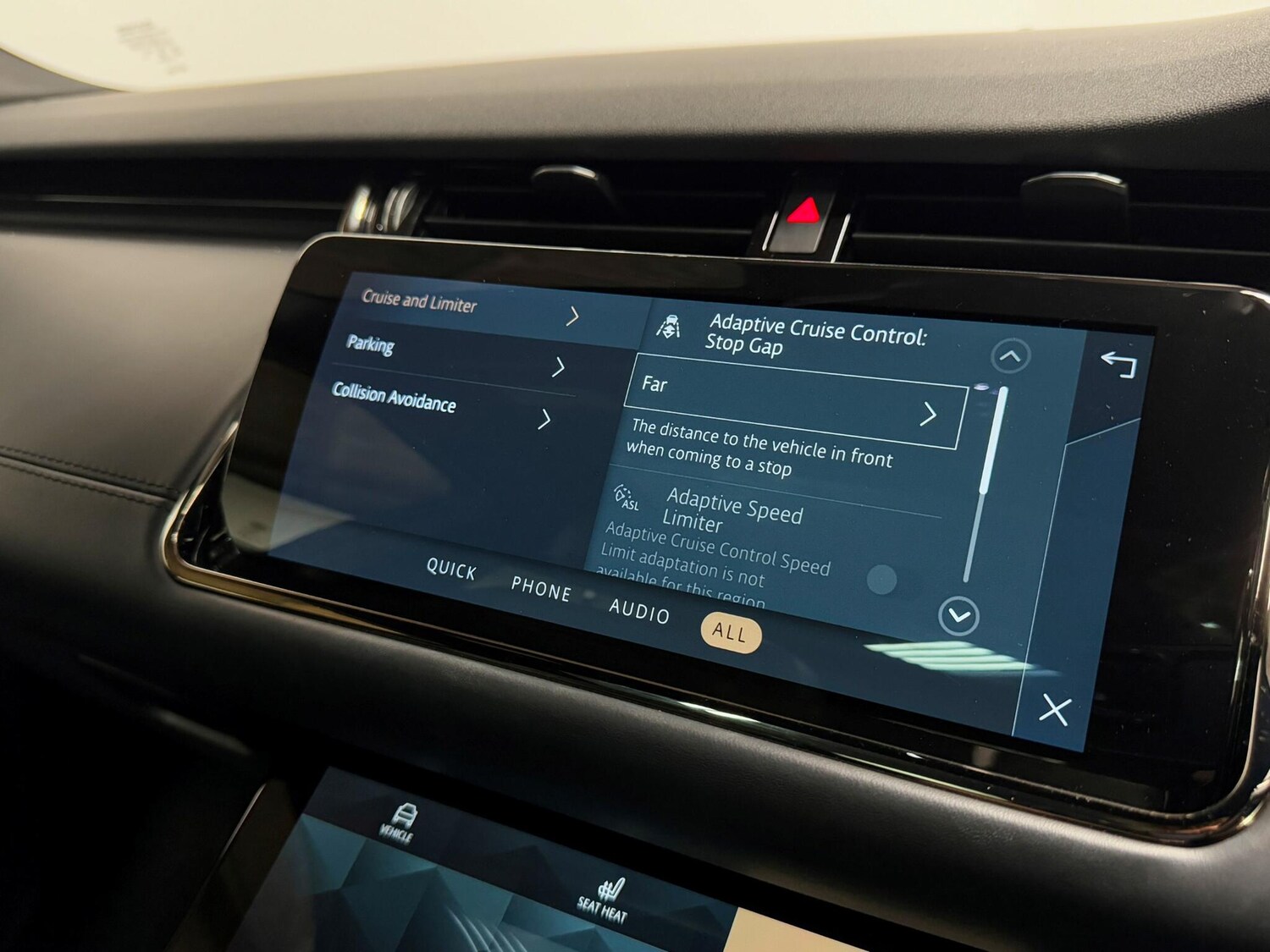 Used Land Rover Range Rover Evoque 2022 for sale - 76398434: Photo 46