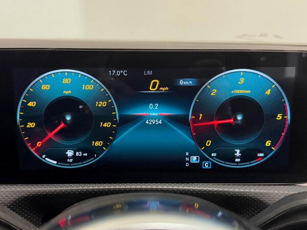 Used Mercedes-Benz CLA 2021 for sale - 76042691: Photo 31