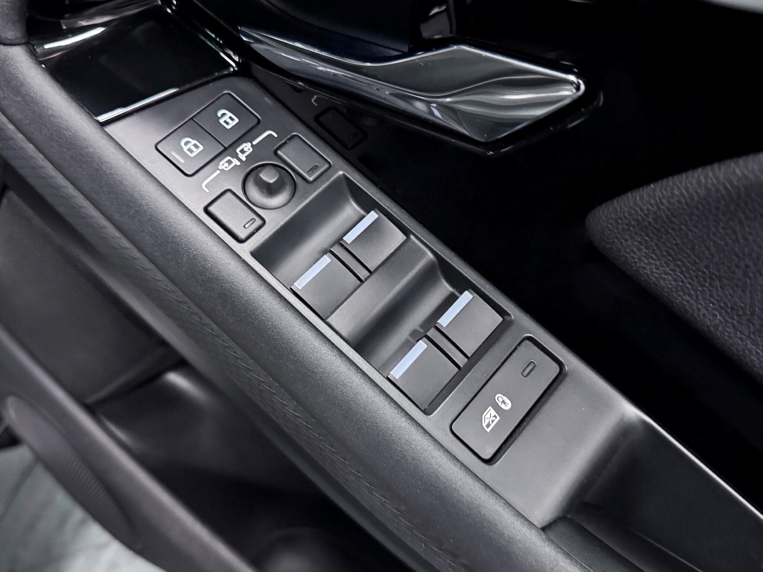 Used Land Rover Range Rover Evoque 2022 for sale - 76472156: Photo 17