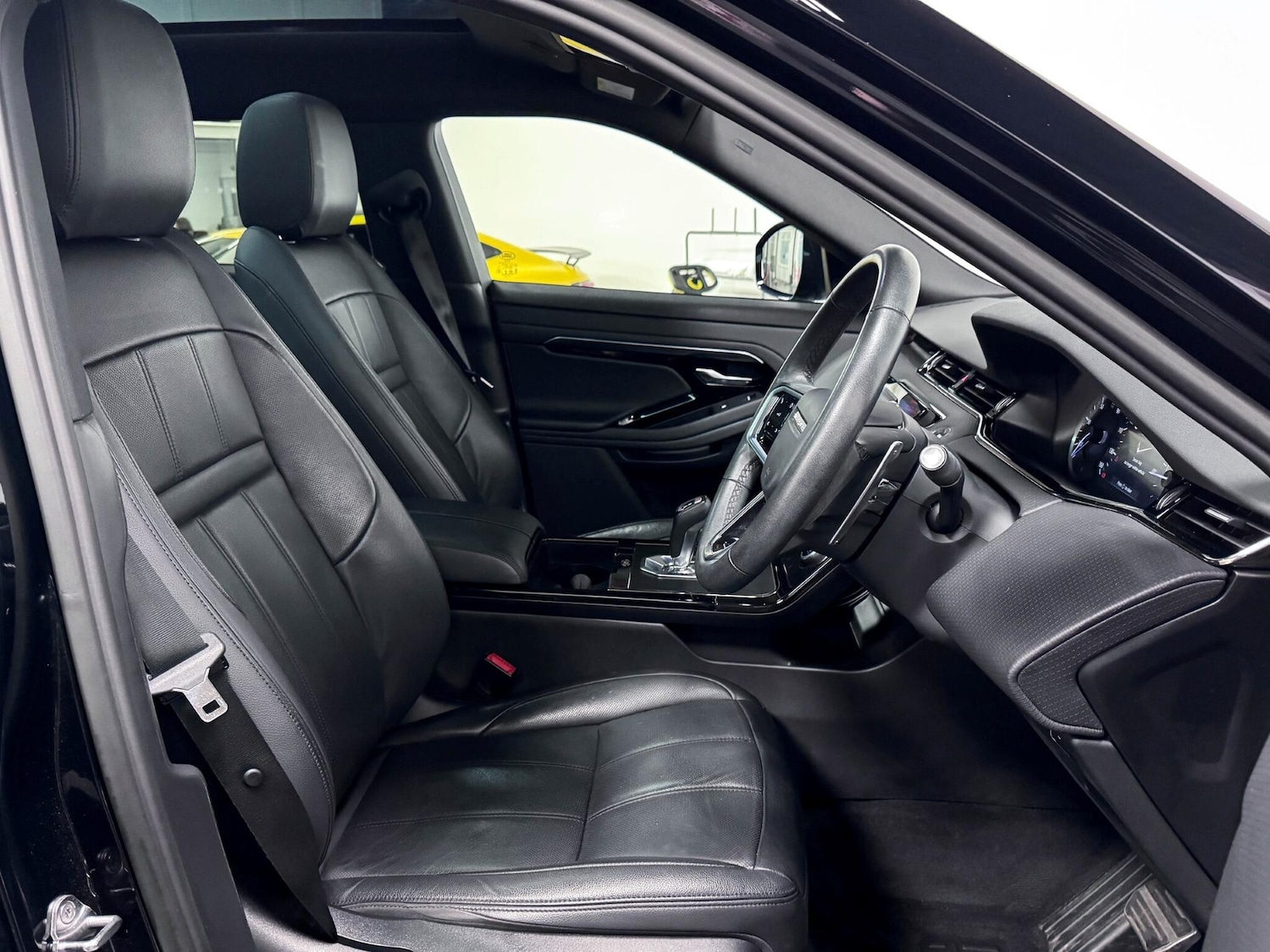 Used Land Rover Range Rover Evoque 2022 for sale - 76472156: Photo 21