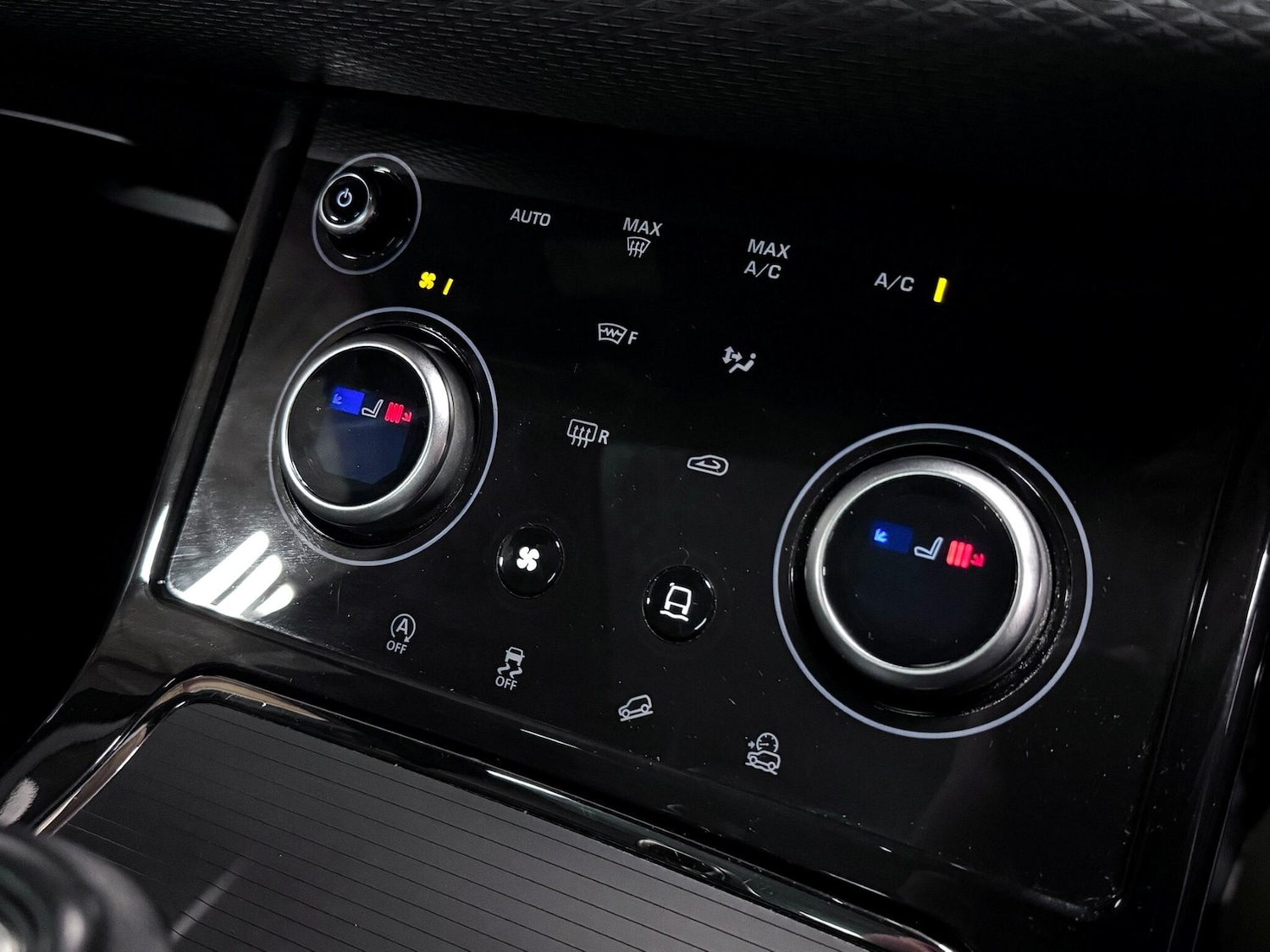 Used Land Rover Range Rover Evoque 2022 for sale - 76472156: Photo 32