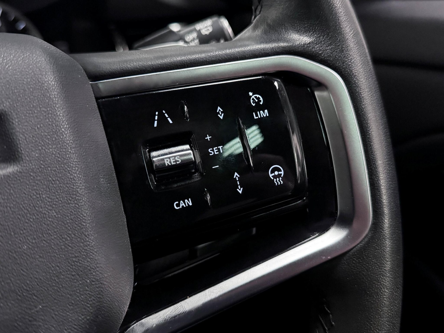 Used Land Rover Range Rover Evoque 2022 for sale - 76472156: Photo 37