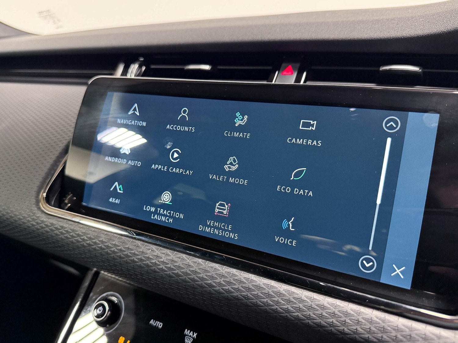 Used Land Rover Range Rover Evoque 2022 for sale - 76472156: Photo 39