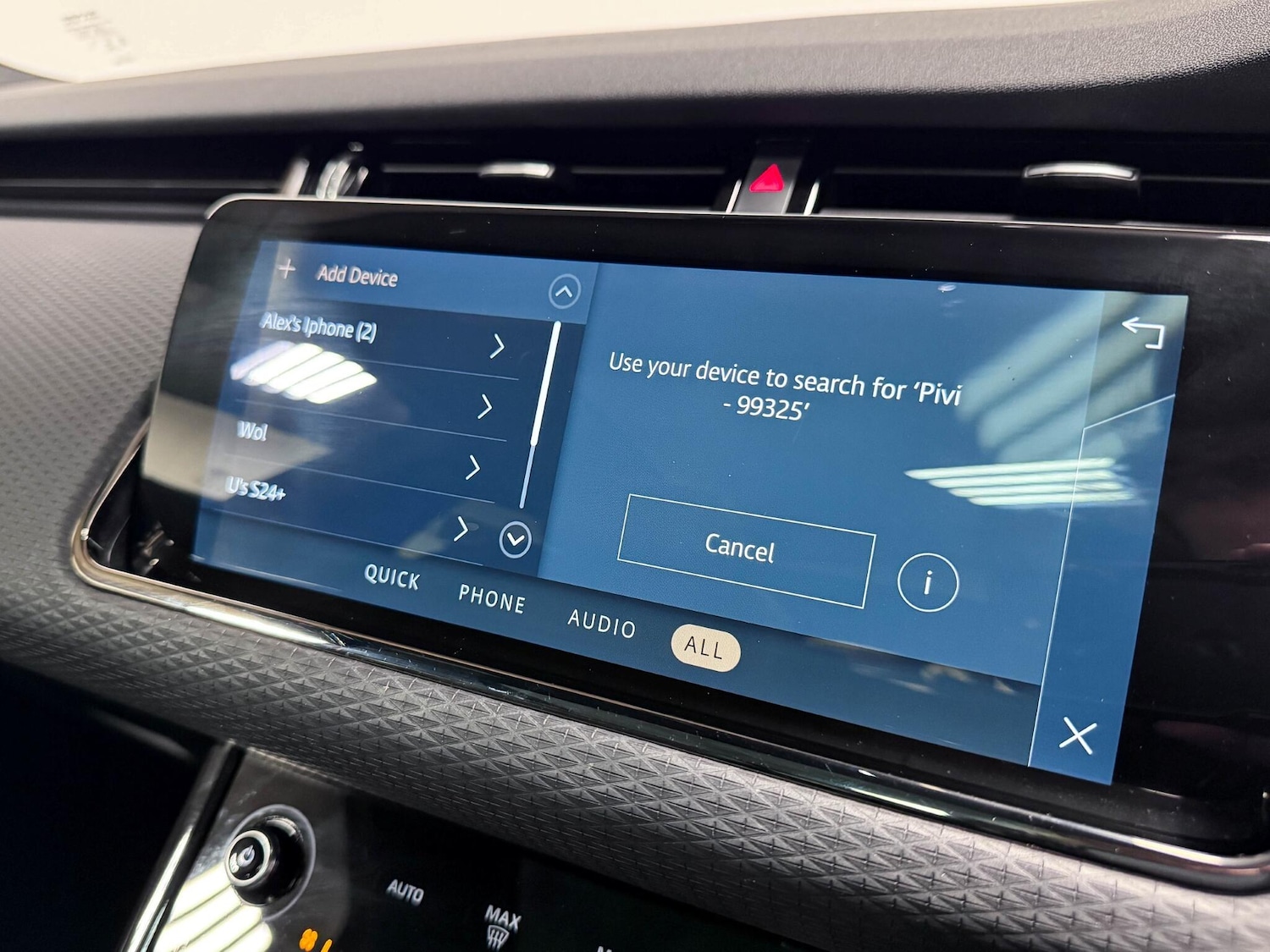 Used Land Rover Range Rover Evoque 2022 for sale - 76472156: Photo 41