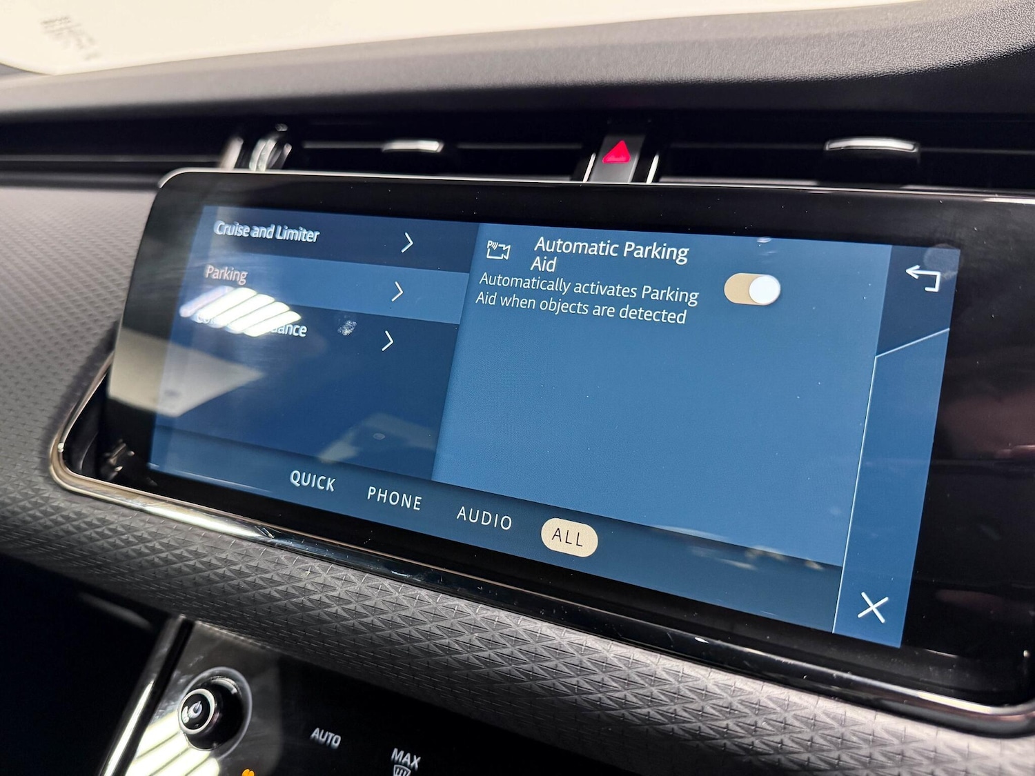 Used Land Rover Range Rover Evoque 2022 for sale - 76472156: Photo 46