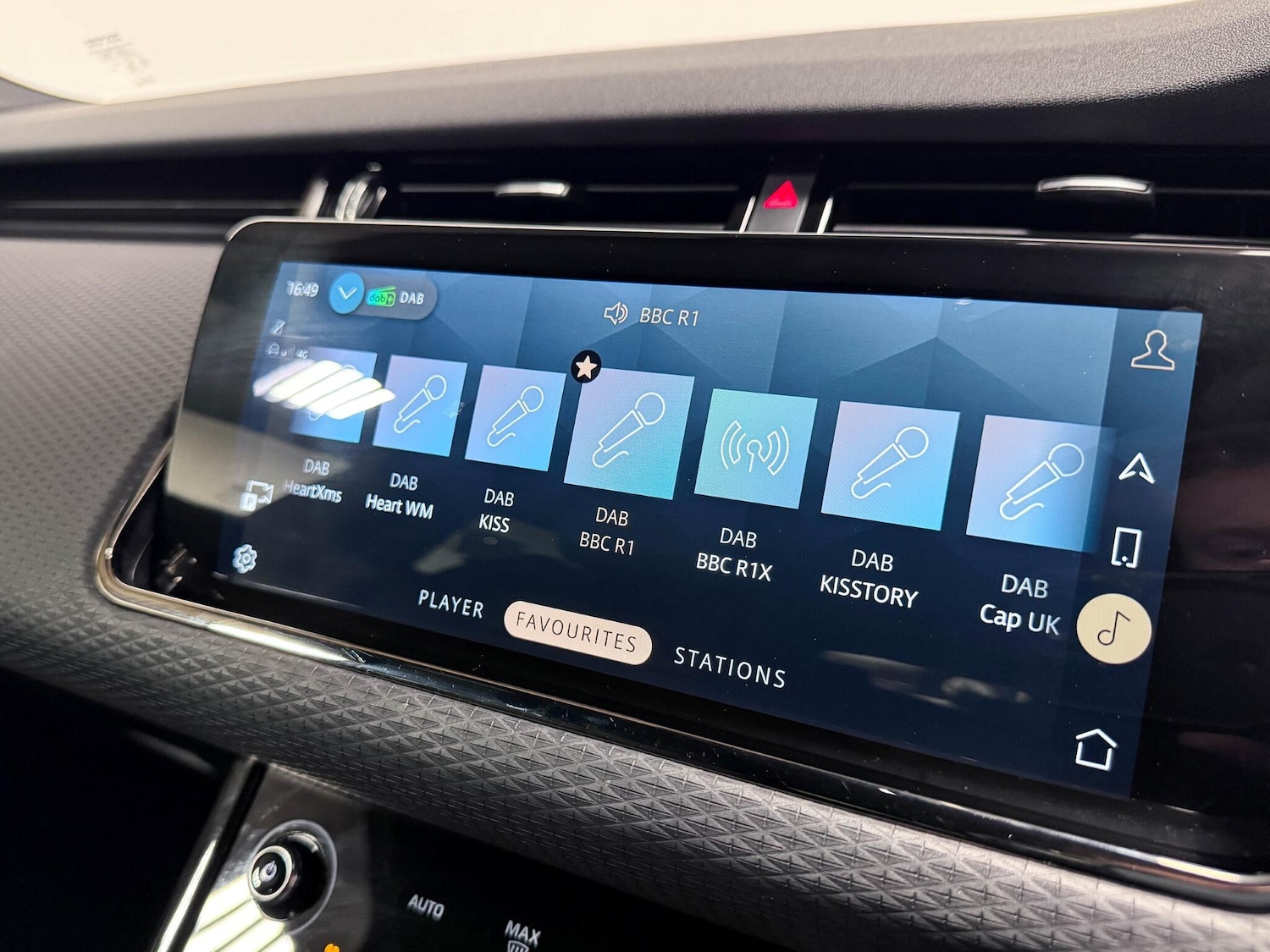 Used Land Rover Range Rover Evoque 2022 for sale - 76472156: Photo 50