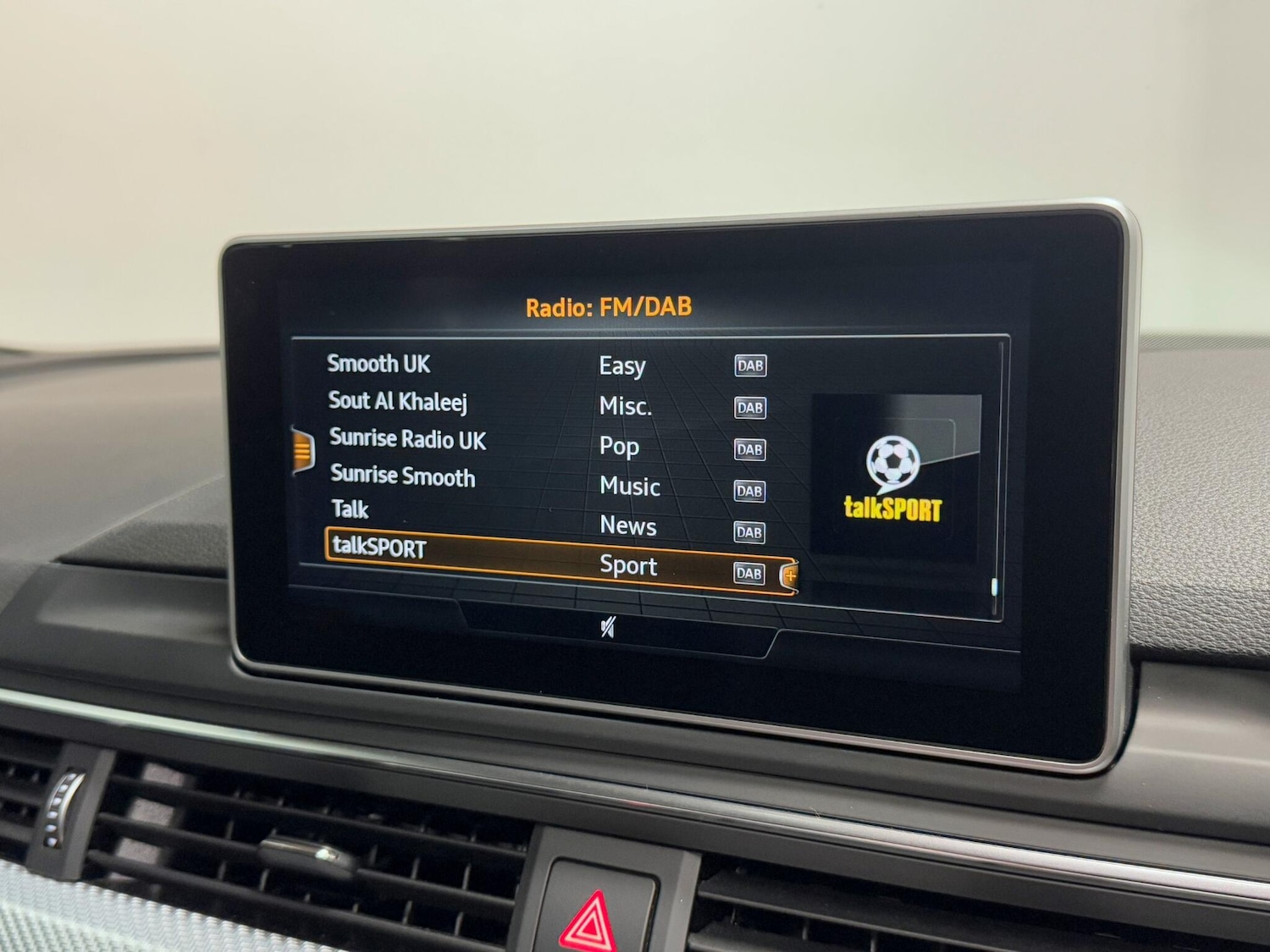 Used Audi RS5 2018 for sale - 75965257: Photo 50