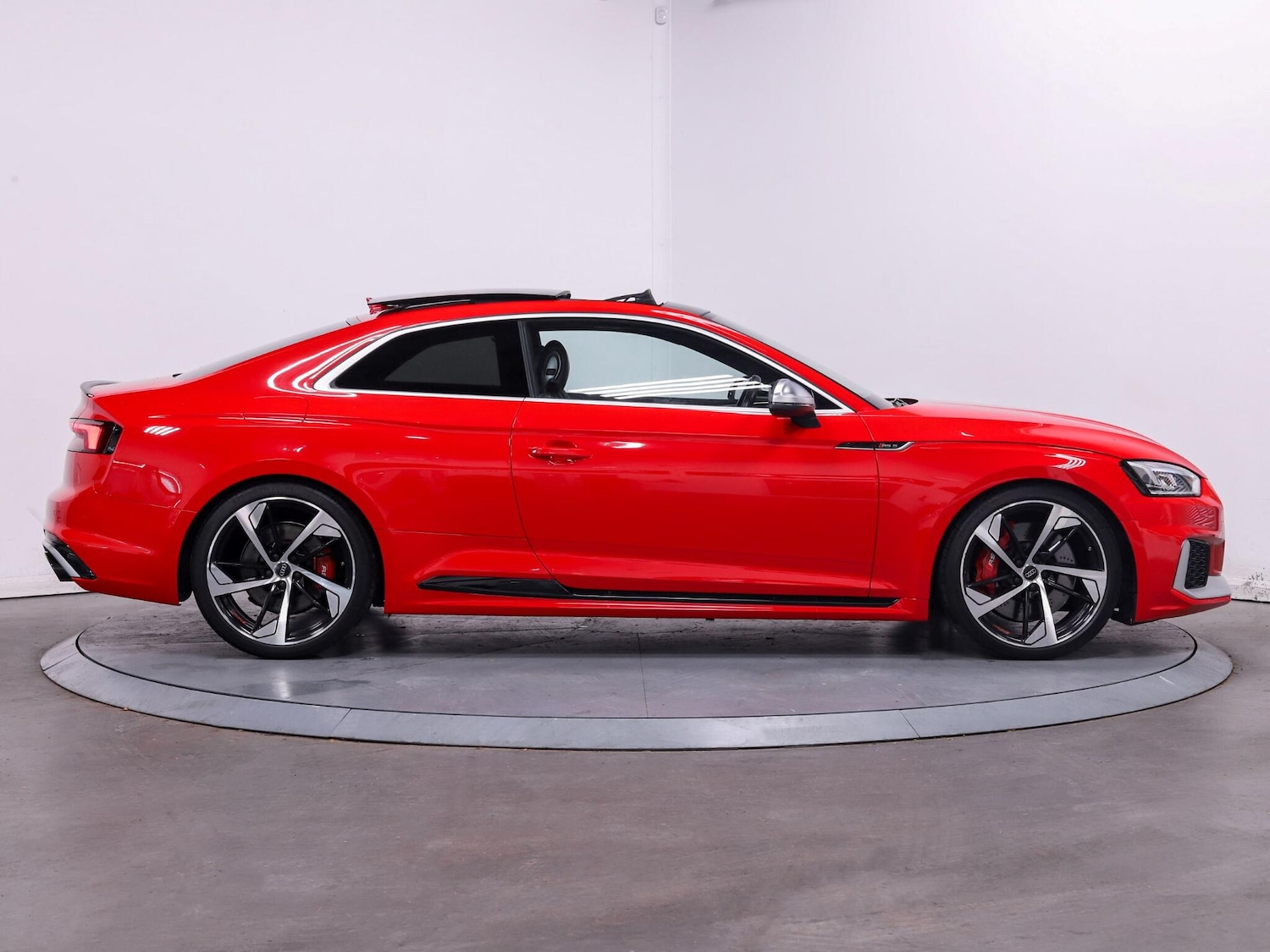 Used Audi RS5 2018 for sale - 75965257: Photo 8