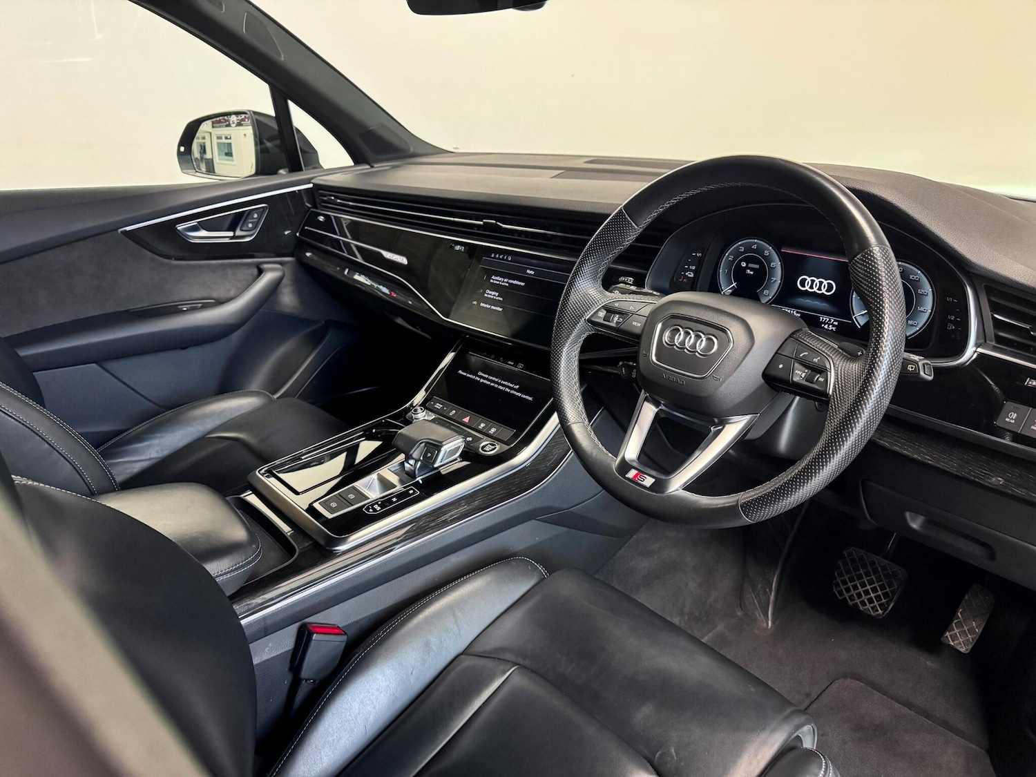 Used Audi Q7 2021 for sale - 77229638: Photo 23