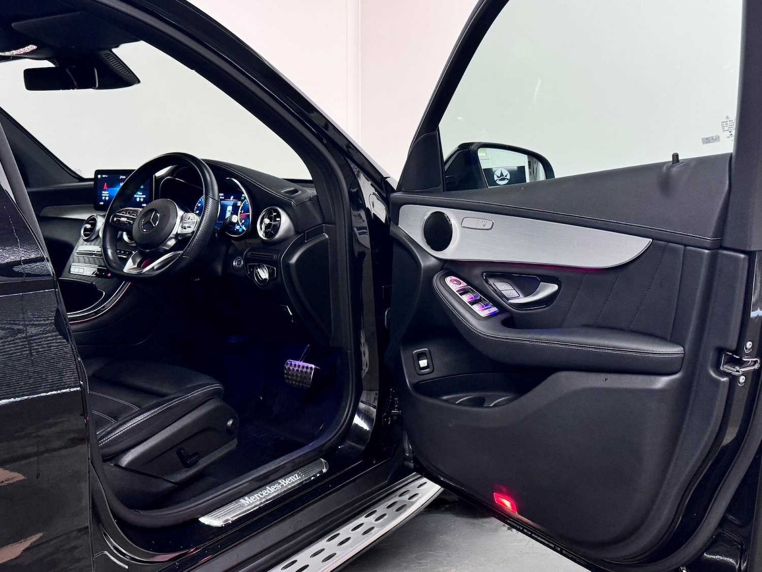 Used Mercedes-Benz GLC 2022 for sale - 77550443: Photo 14