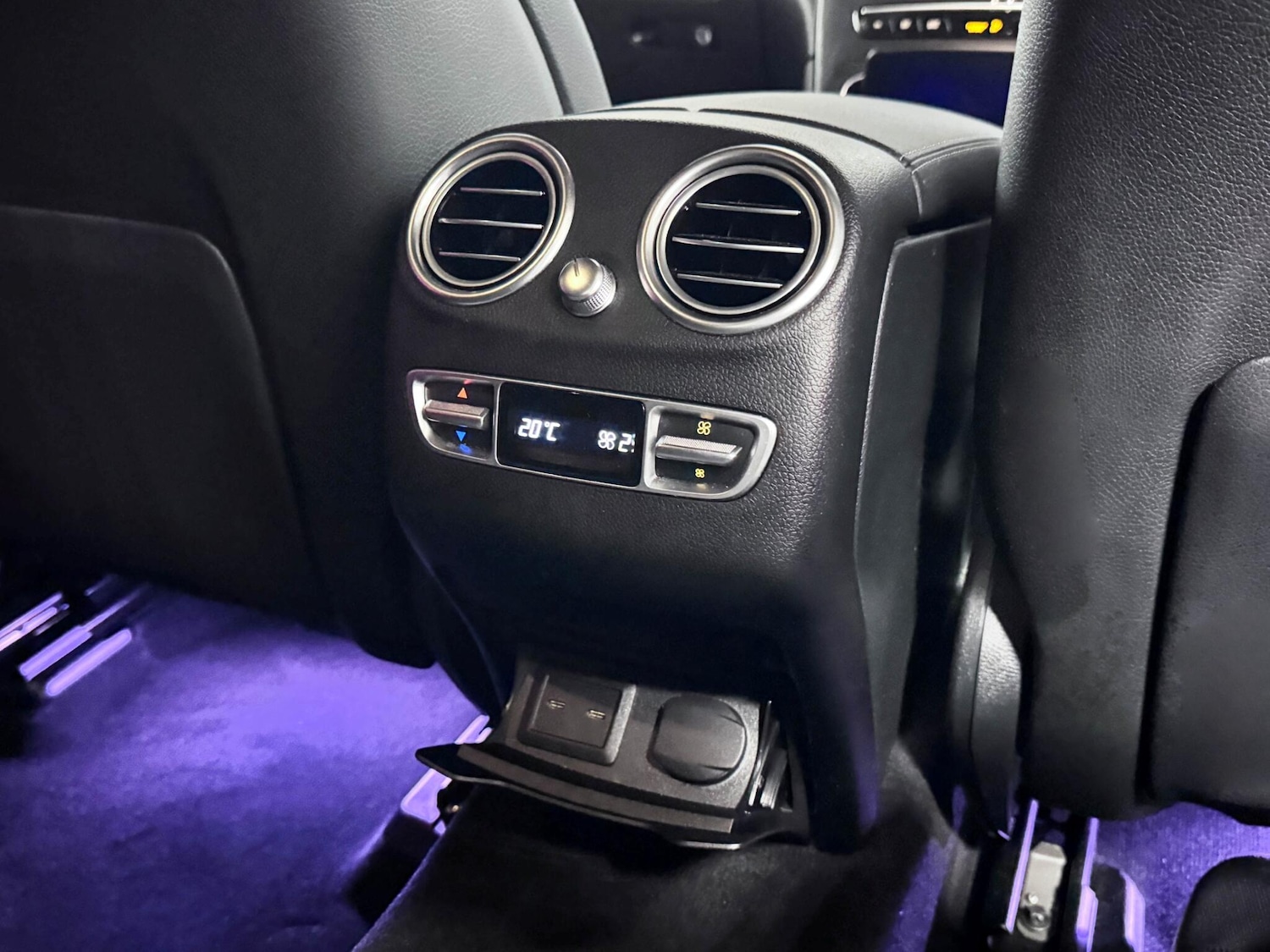 Used Mercedes-Benz GLC 2022 for sale - 77550443: Photo 26