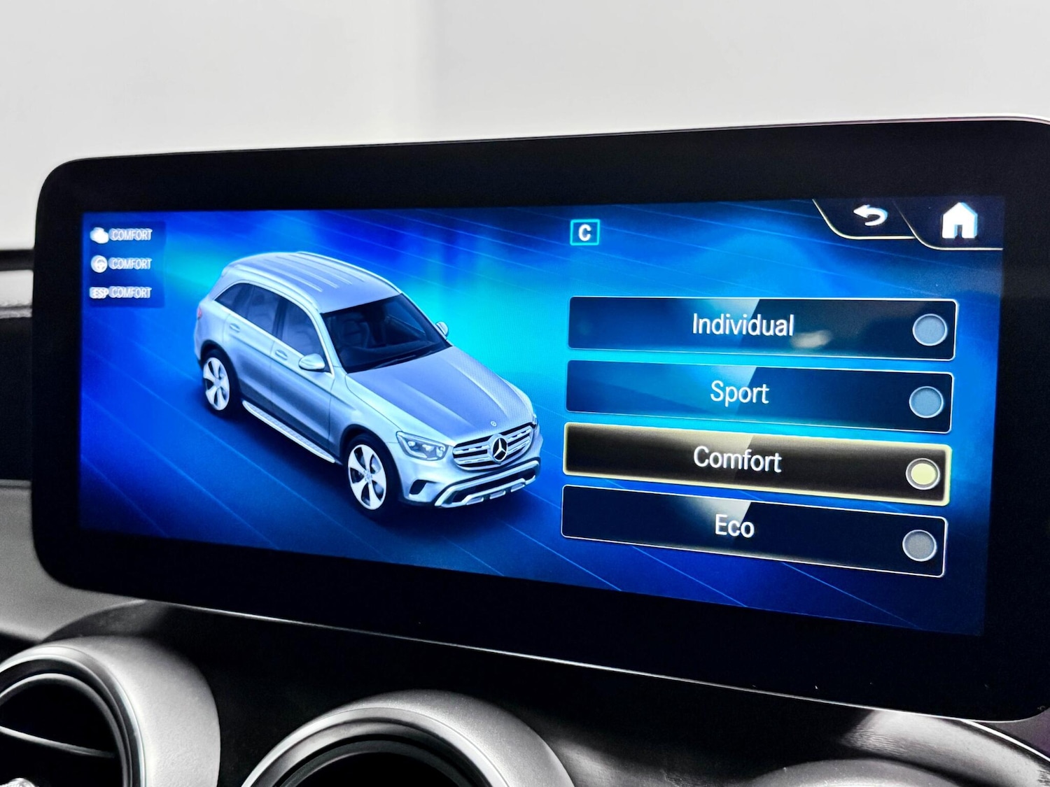 Used Mercedes-Benz GLC 2022 for sale - 77550443: Photo 50