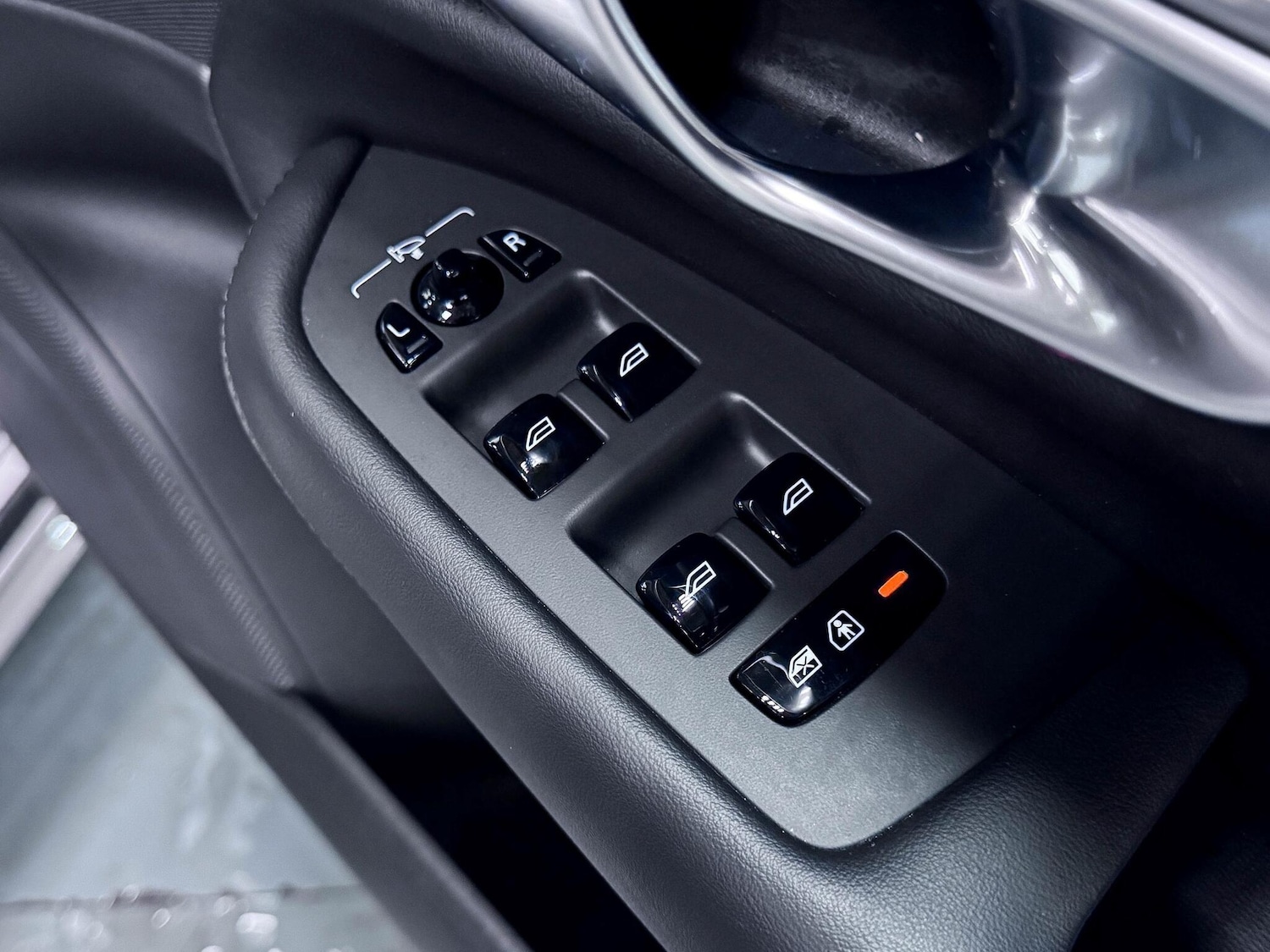 Used Volvo XC90 for sale - 77737953: Photo 18