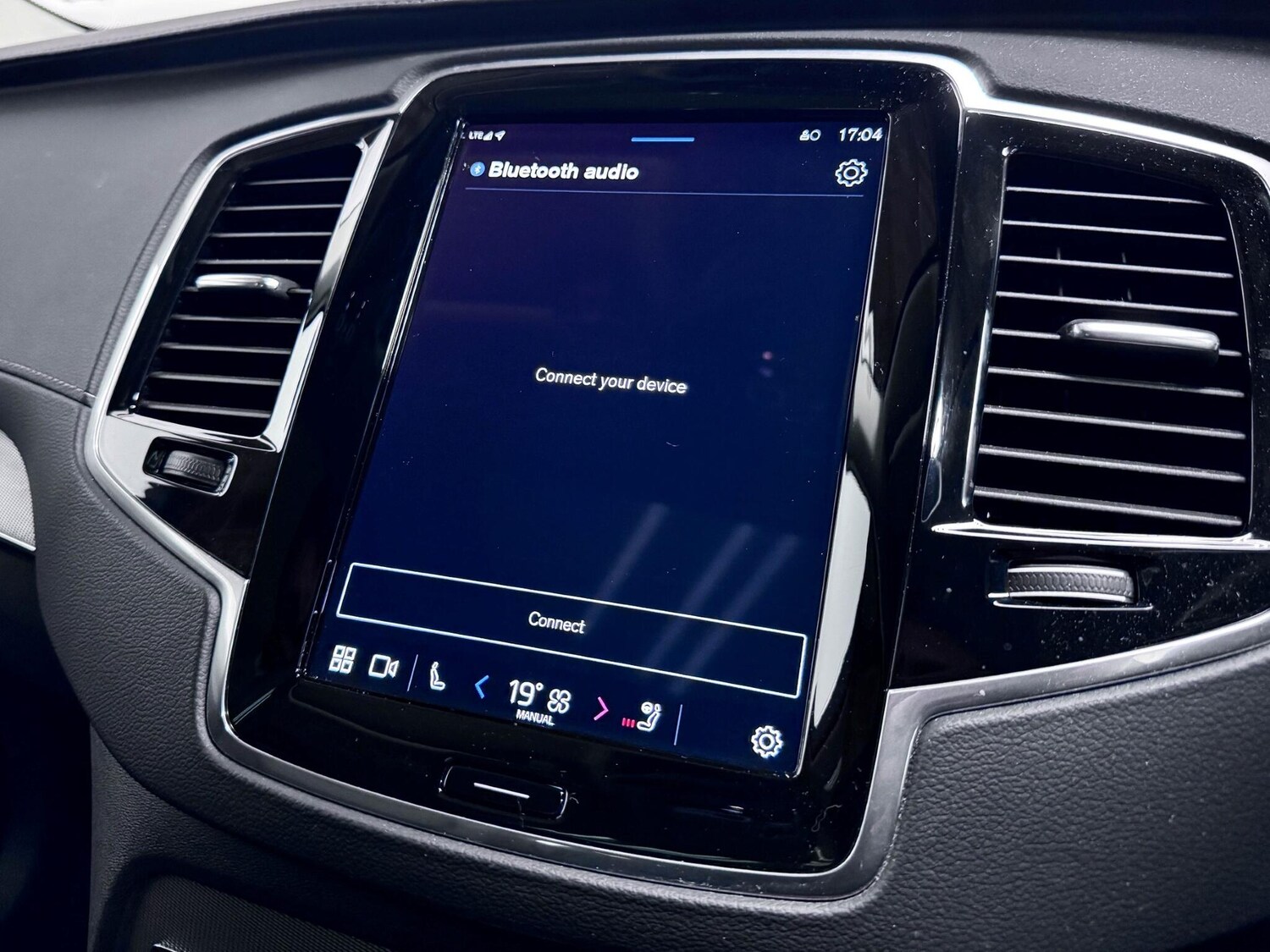 Used Volvo XC90 for sale - 77737953: Photo 44