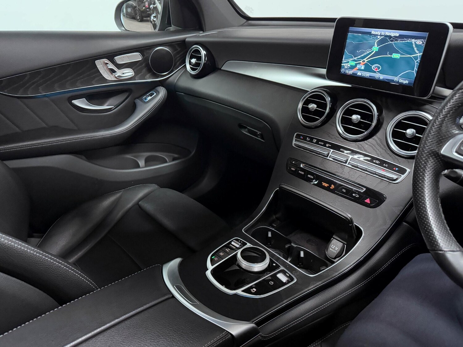 Used Mercedes-Benz GLC 2018 for sale - 76239643: Photo 27