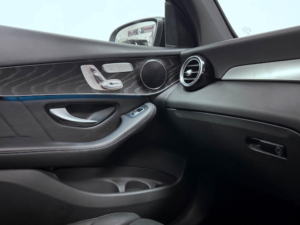 Used Mercedes-Benz GLC 2018 for sale - 76239643: Photo 28