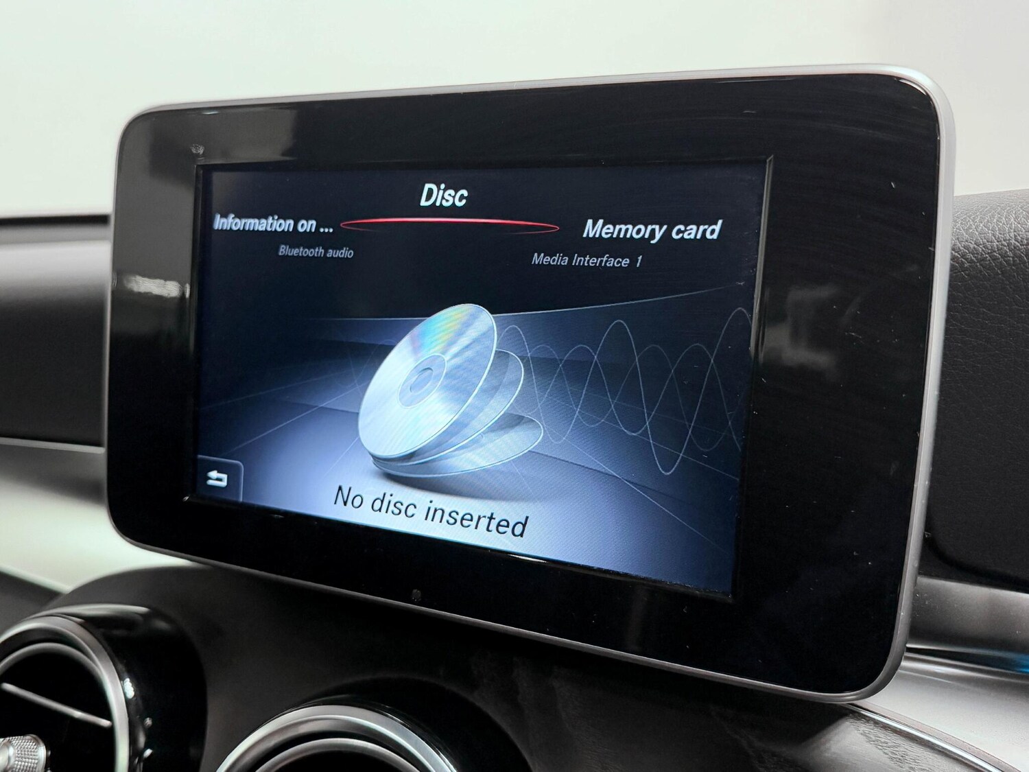 Used Mercedes-Benz GLC 2018 for sale - 76239643: Photo 44