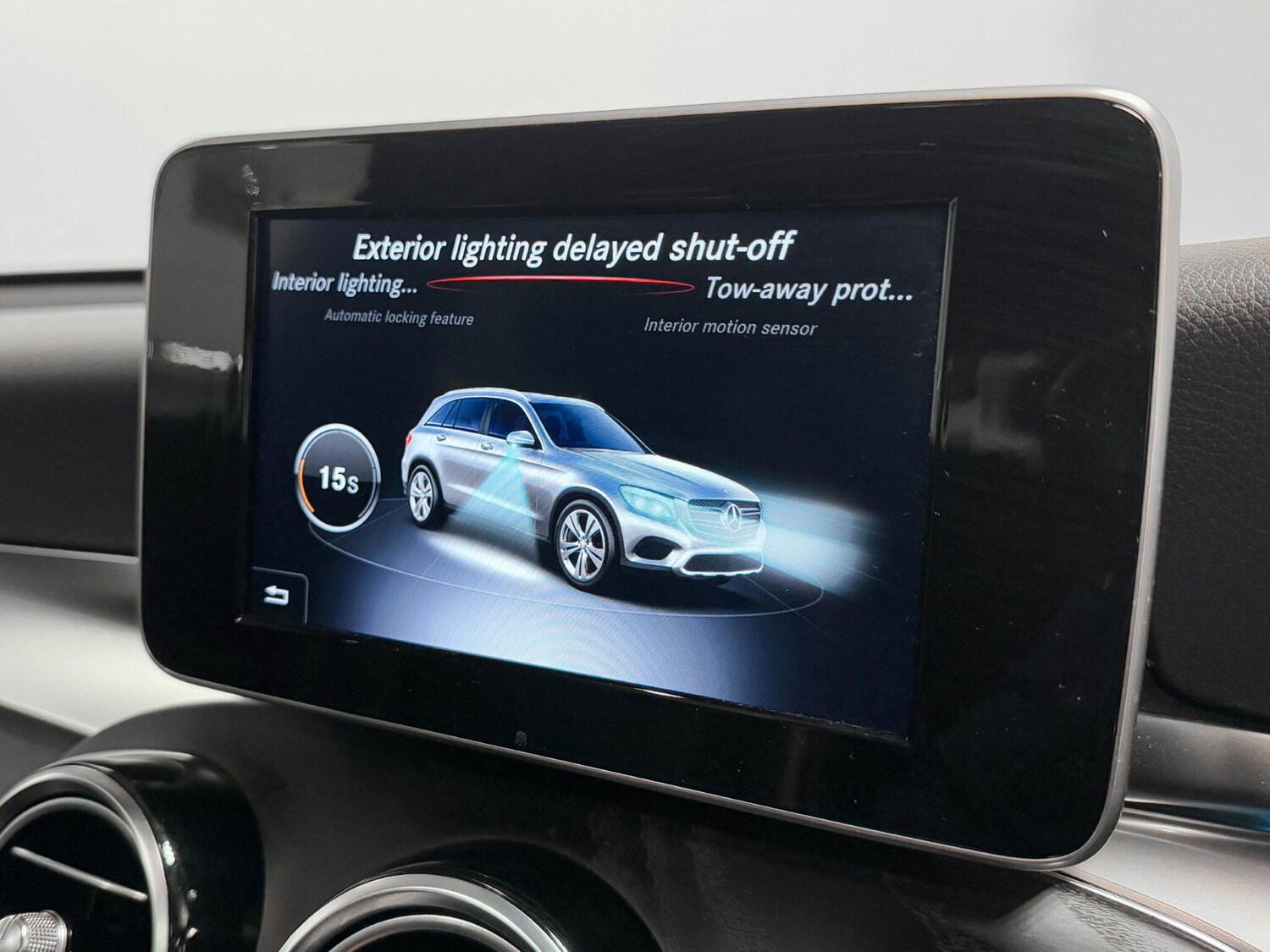 Used Mercedes-Benz GLC 2018 for sale - 76239643: Photo 49