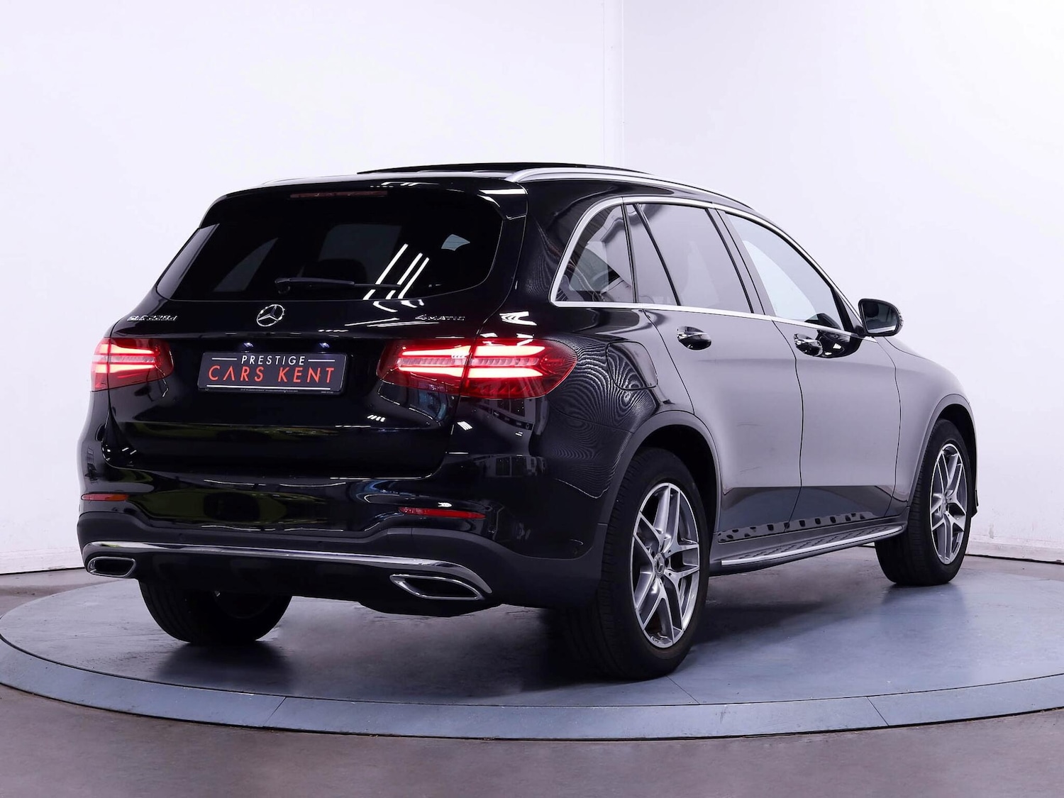 Used Mercedes-Benz GLC 2018 for sale - 76239643: Photo 9