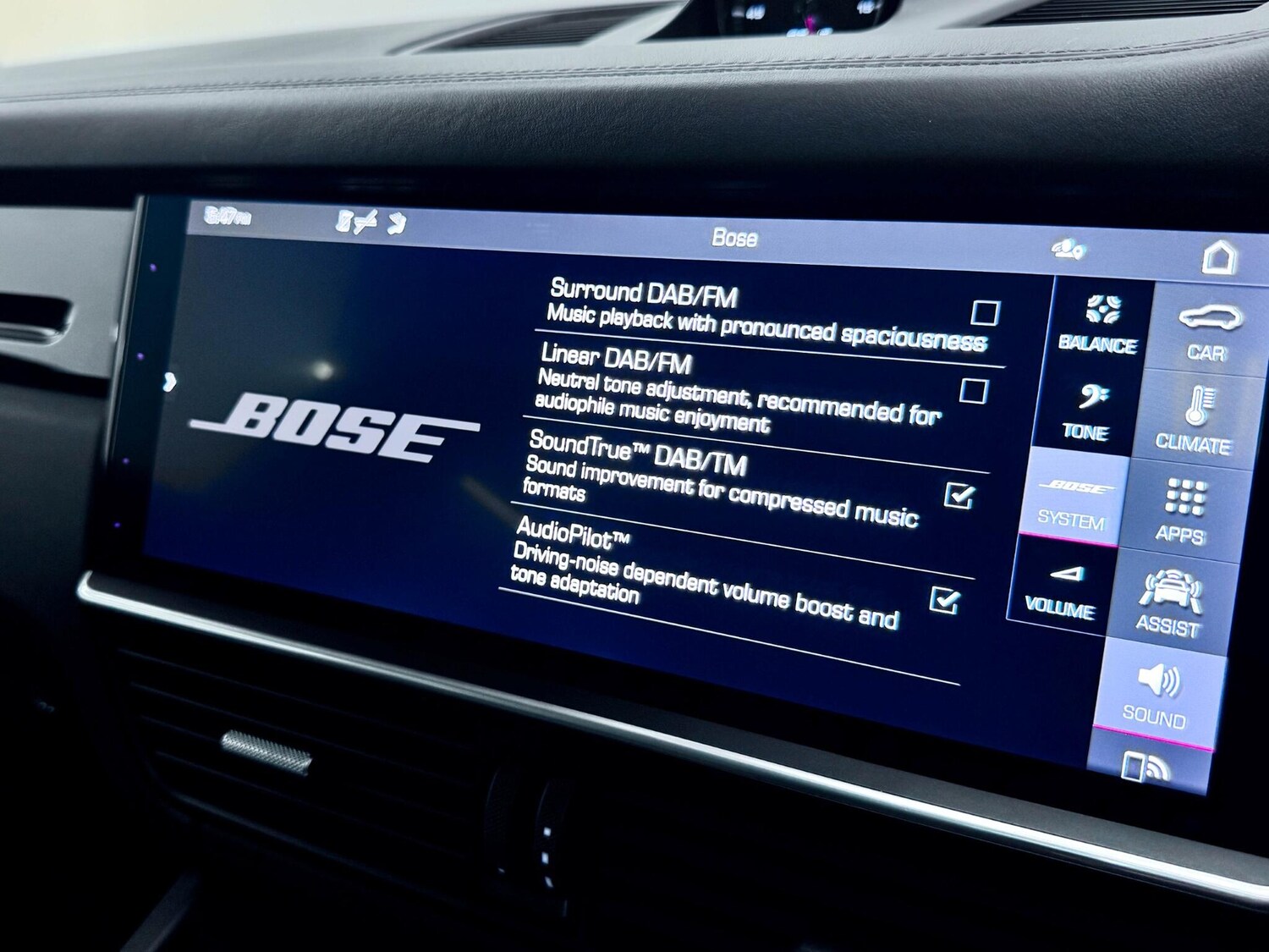 Used Porsche Cayenne 2020 for sale - 77612001: Photo 69