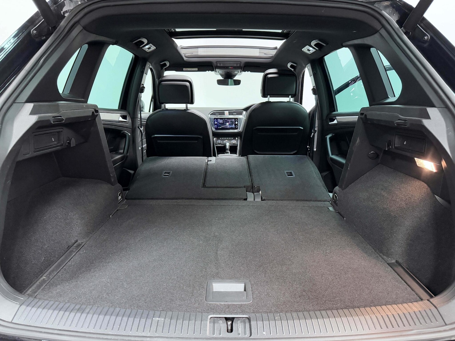 Used Volkswagen Tiguan 2020 for sale - 75965067: Photo 13