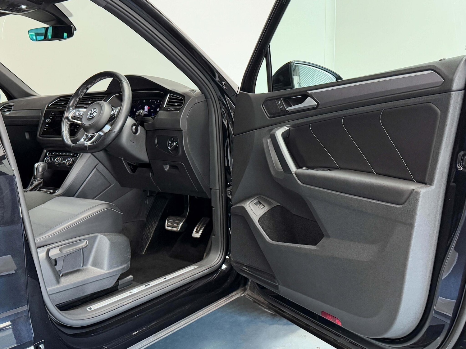 Used Volkswagen Tiguan 2020 for sale - 75965067: Photo 16