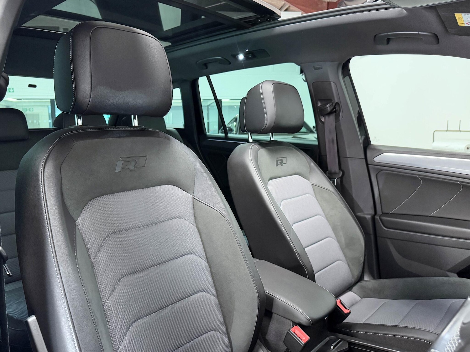 Used Volkswagen Tiguan 2020 for sale - 75965067: Photo 23