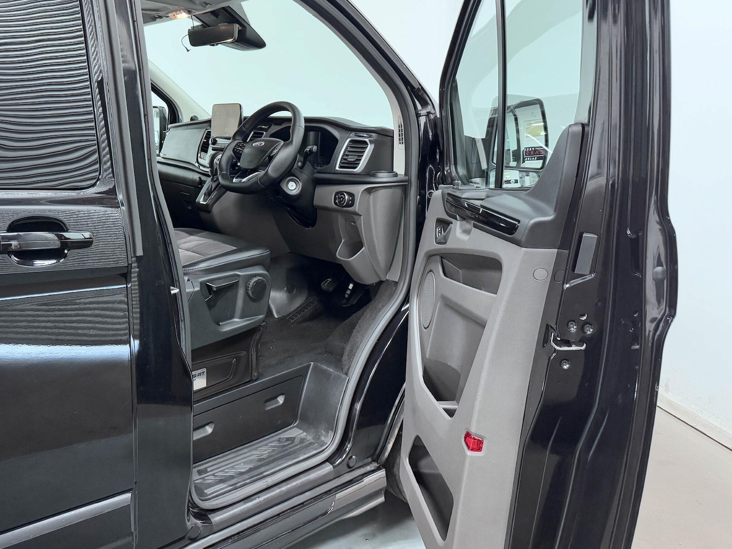 Used Ford Transit Custom 2022 for sale - 76152121: Photo 13