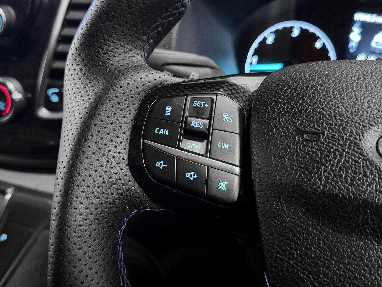 Used Ford Transit Custom 2022 for sale - 76152121: Photo 28