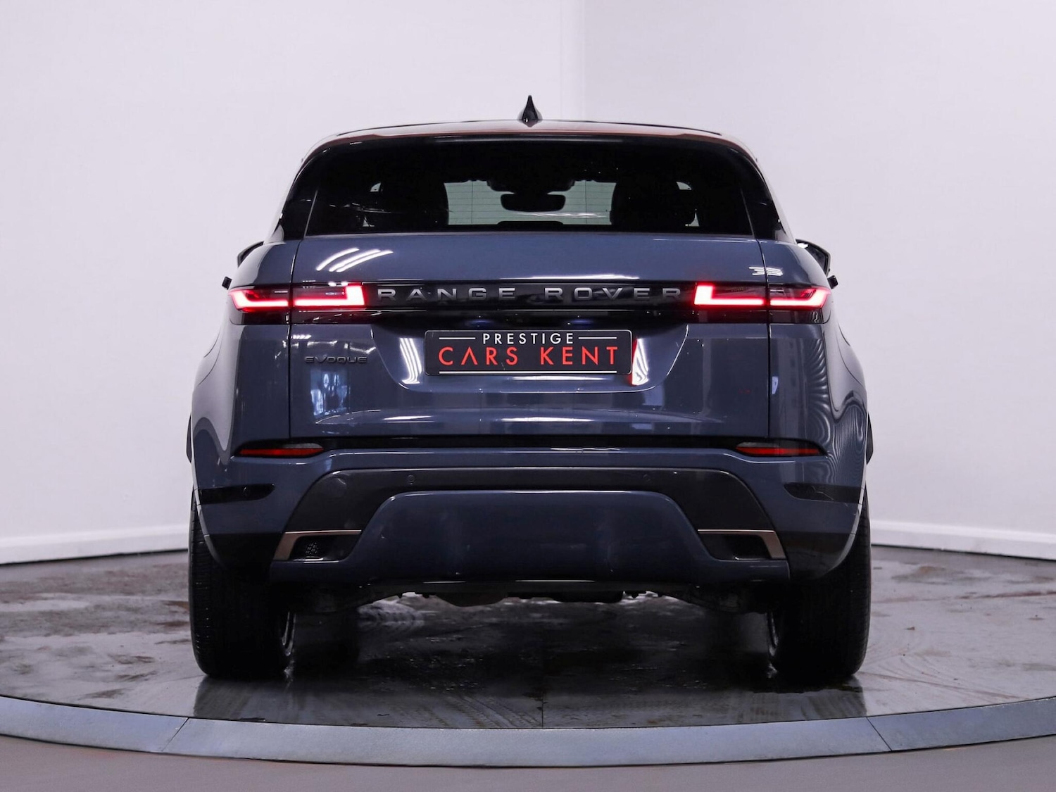 Used Land Rover Range Rover Evoque 2024 for sale - 77456211: Photo 11