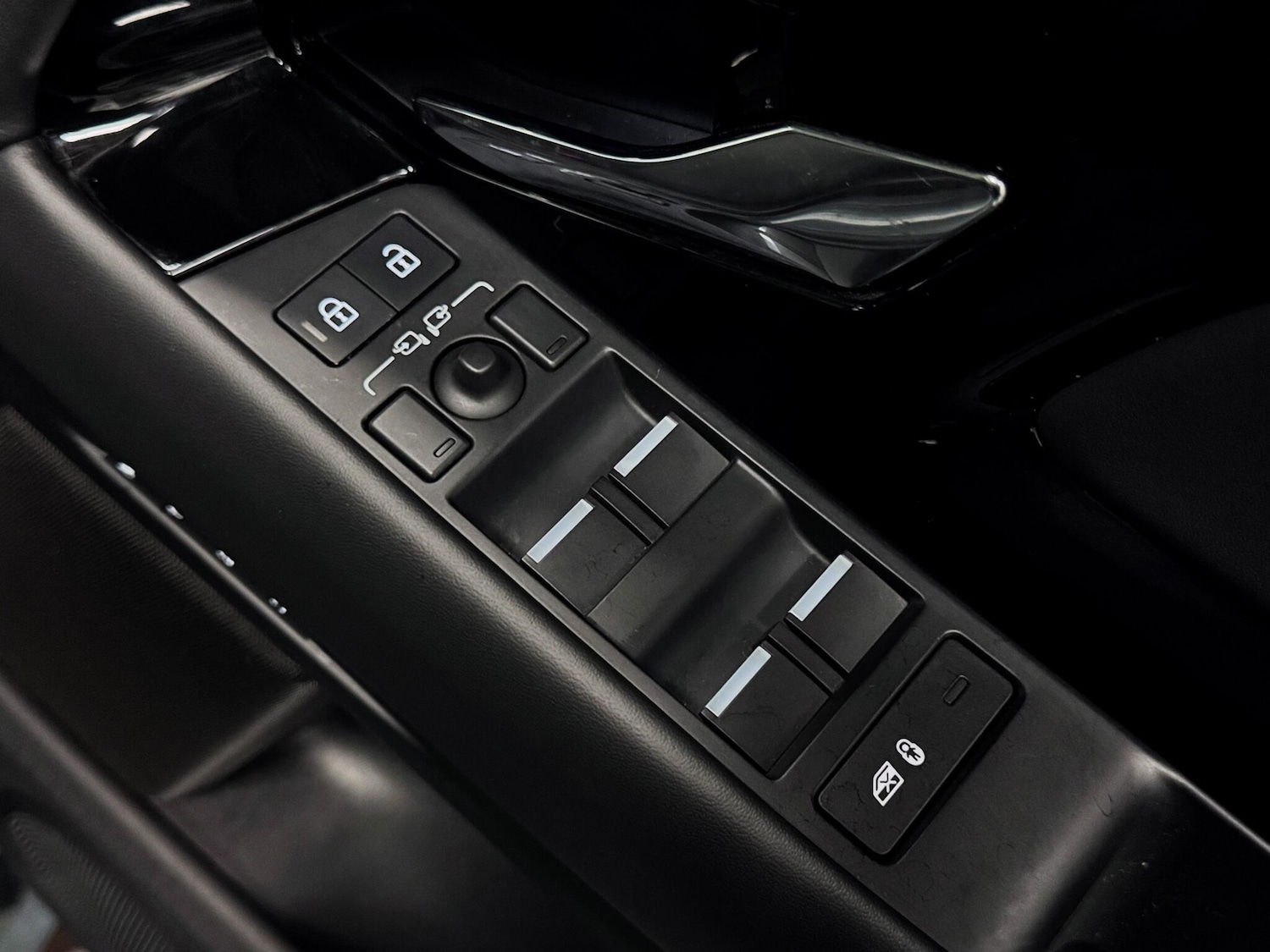 Used Land Rover Range Rover Evoque 2024 for sale - 77456211: Photo 17