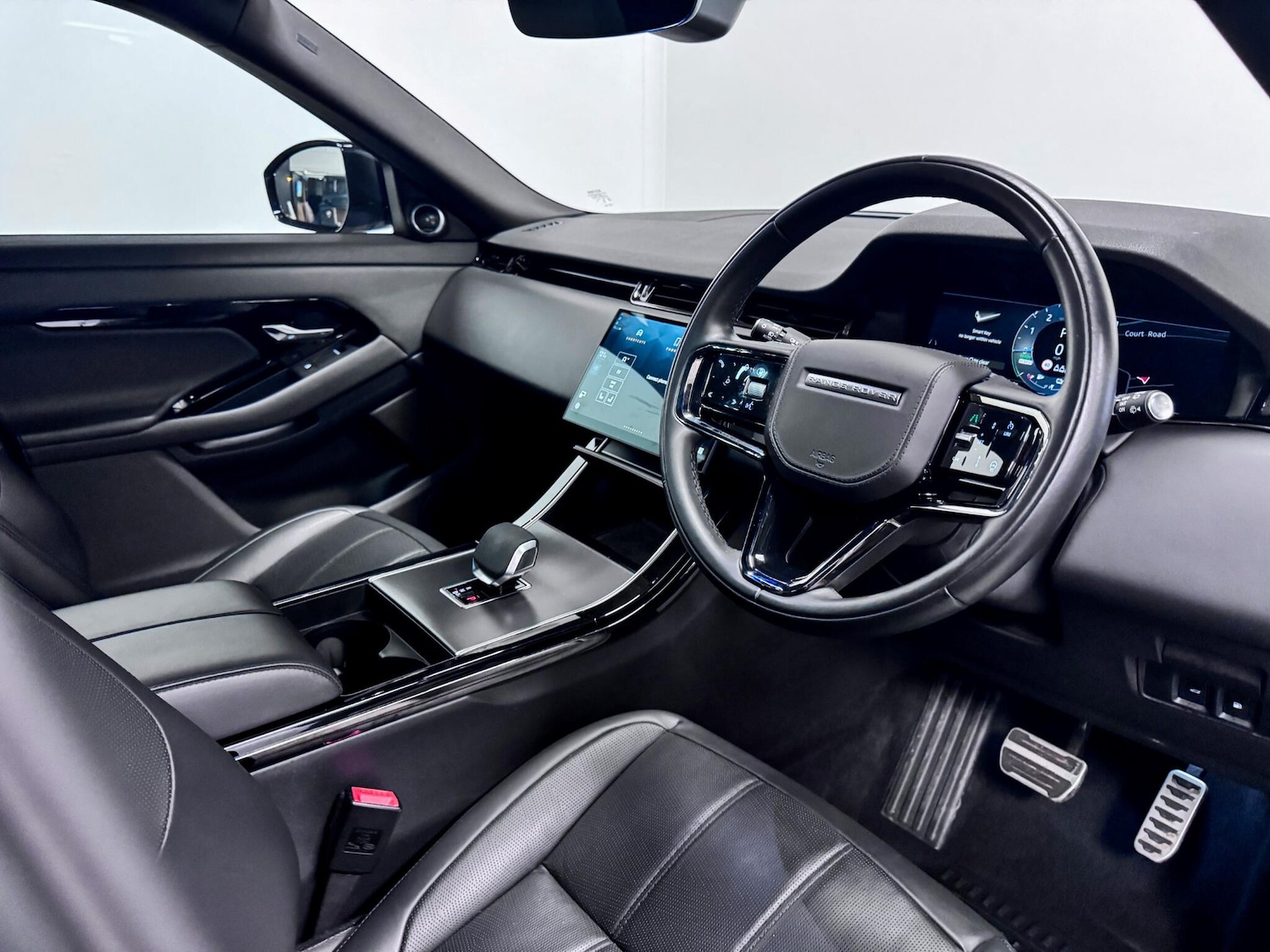 Used Land Rover Range Rover Evoque 2024 for sale - 77456211: Photo 19