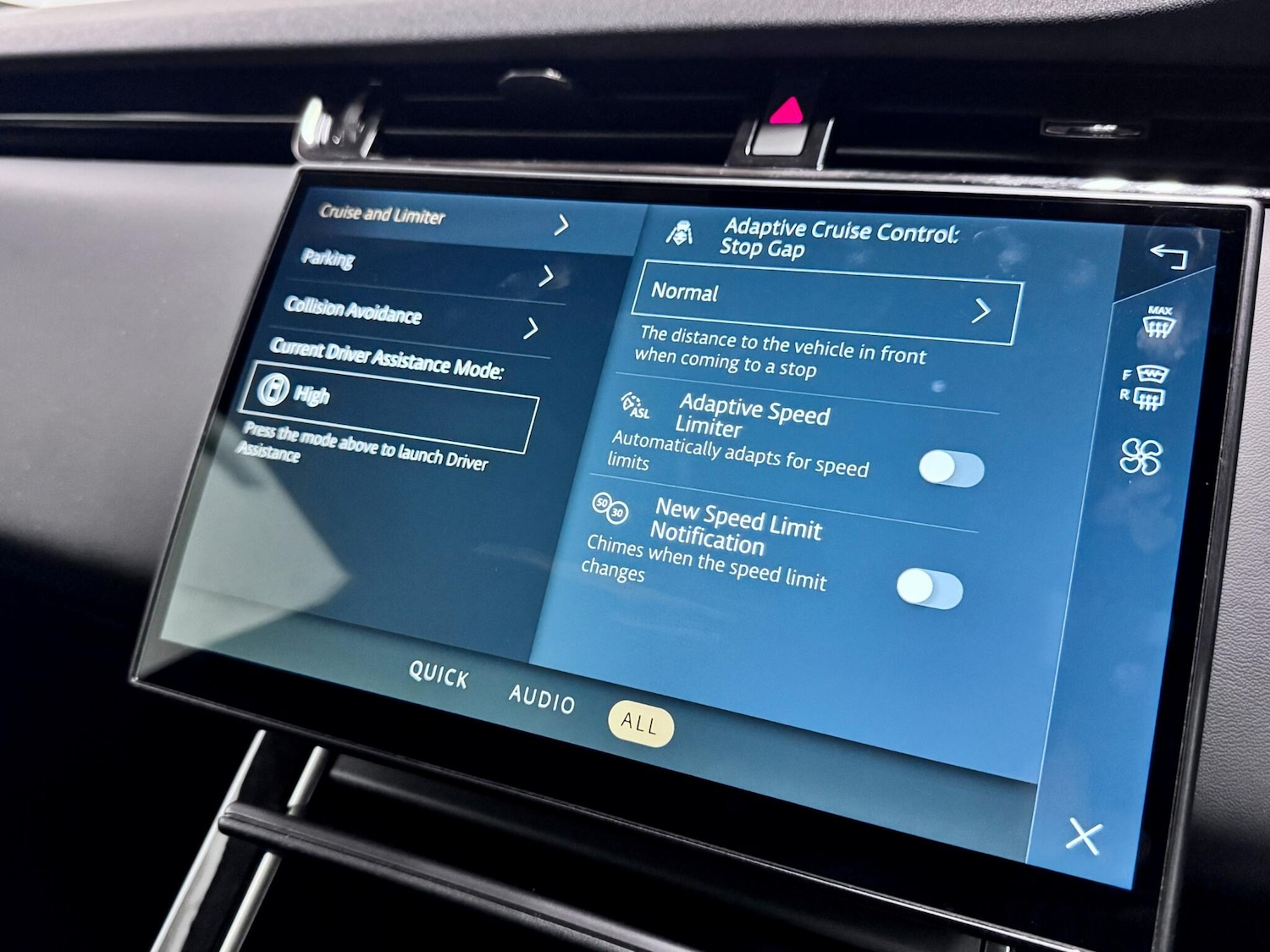 Used Land Rover Range Rover Evoque 2024 for sale - 77456211: Photo 43