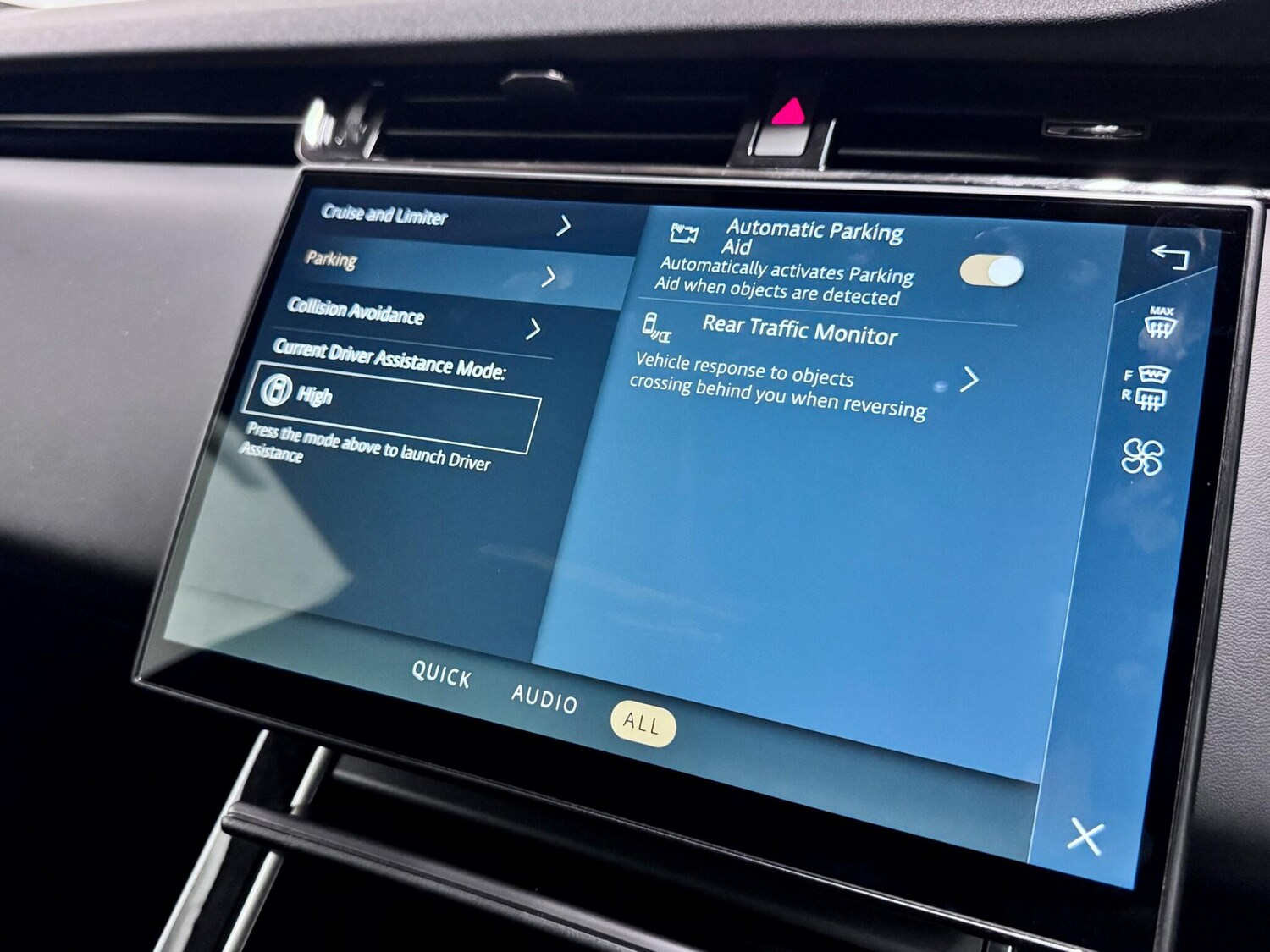 Used Land Rover Range Rover Evoque 2024 for sale - 77456211: Photo 44