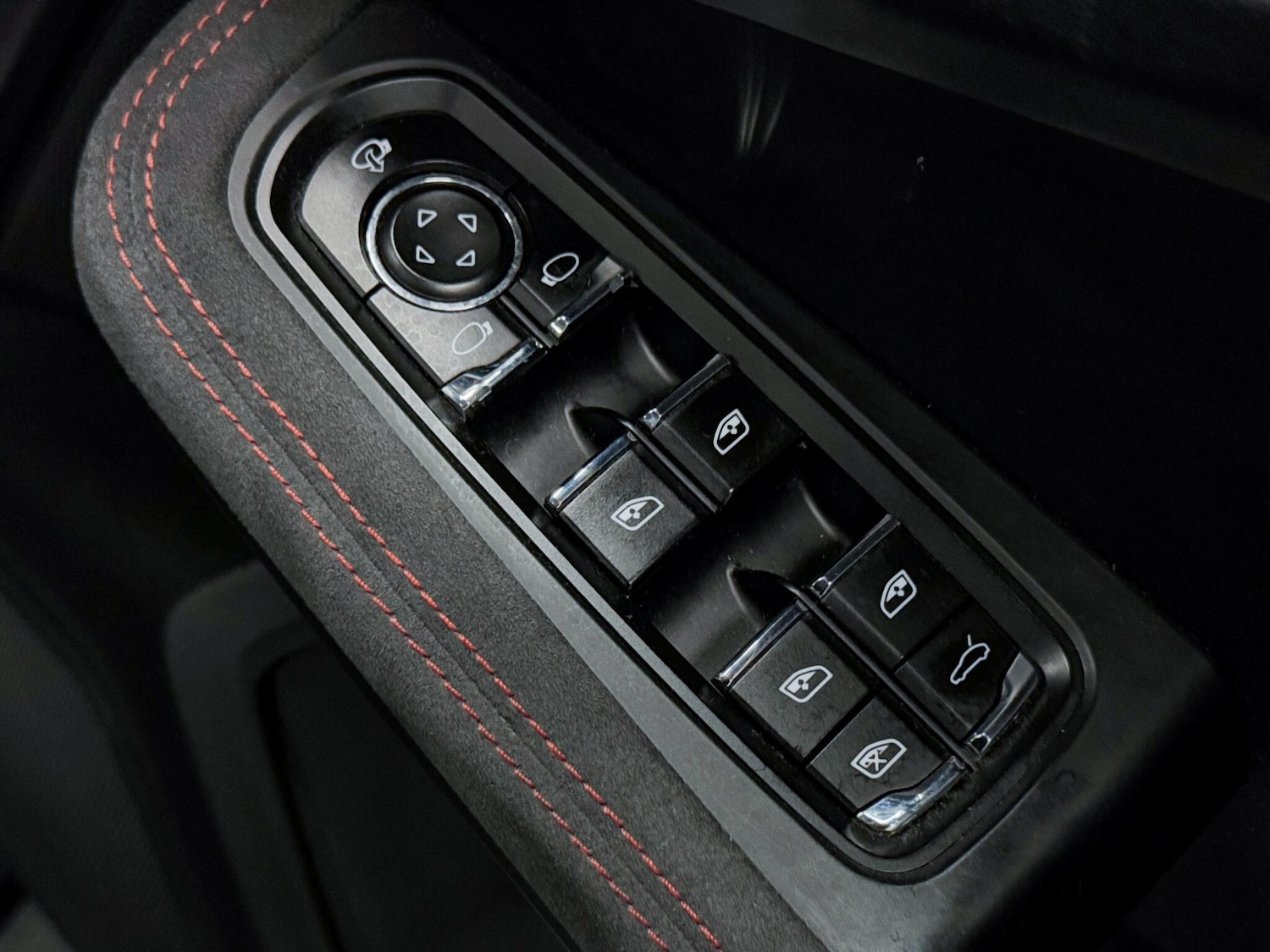 Used Porsche Macan 2018 for sale - 77040917: Photo 18