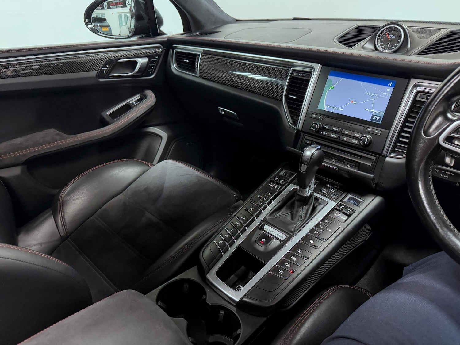 Used Porsche Macan 2018 for sale - 77040917: Photo 31