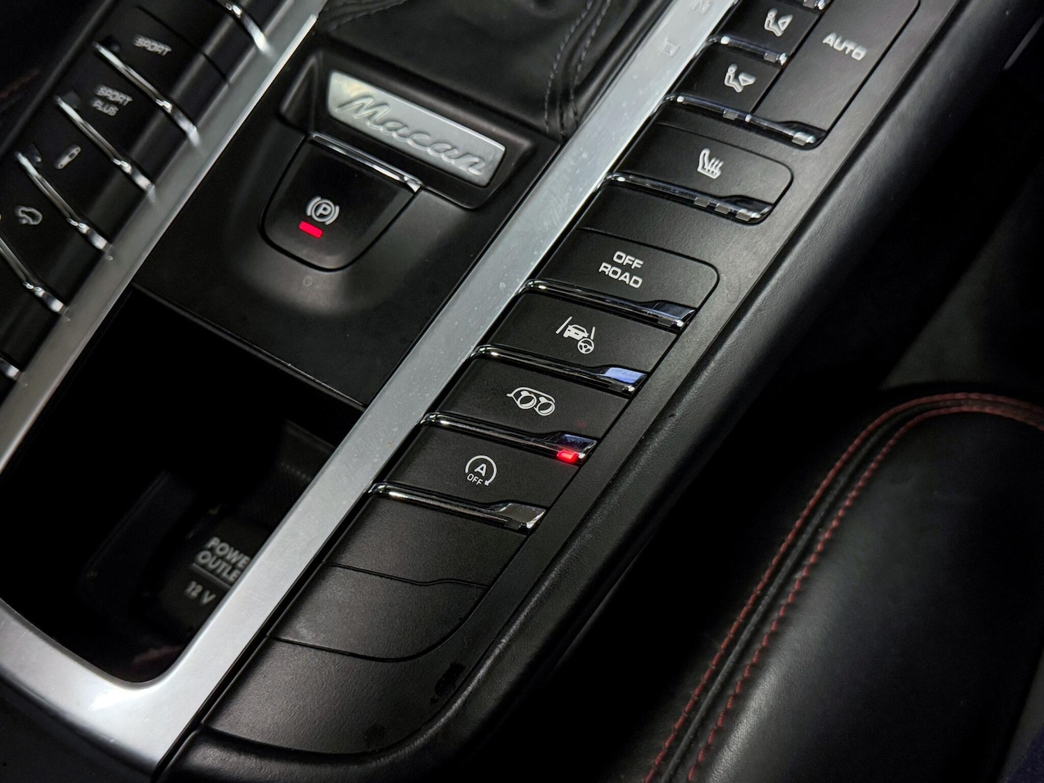 Used Porsche Macan 2018 for sale - 77040917: Photo 34