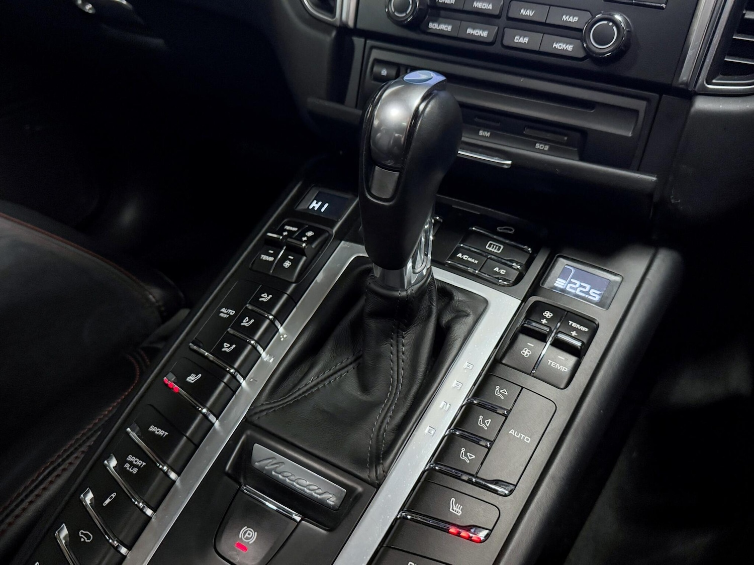 Used Porsche Macan 2018 for sale - 77040917: Photo 38