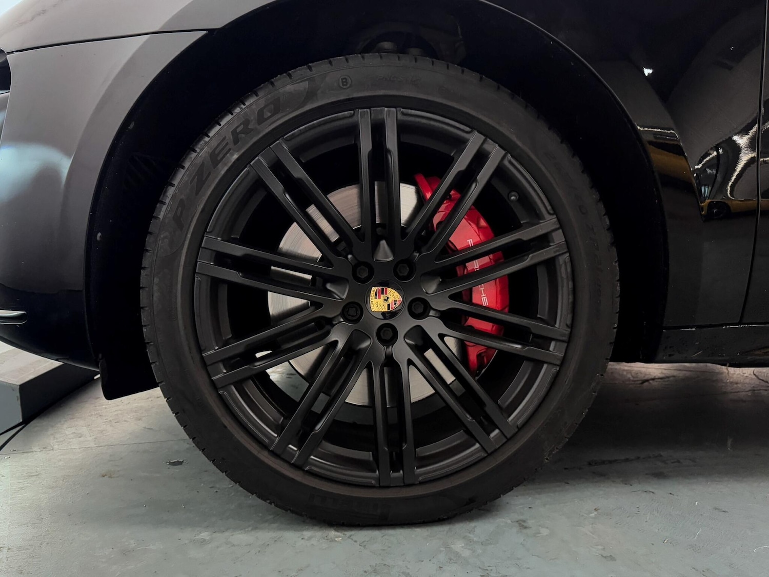 Used Porsche Macan 2018 for sale - 77040917: Photo 61